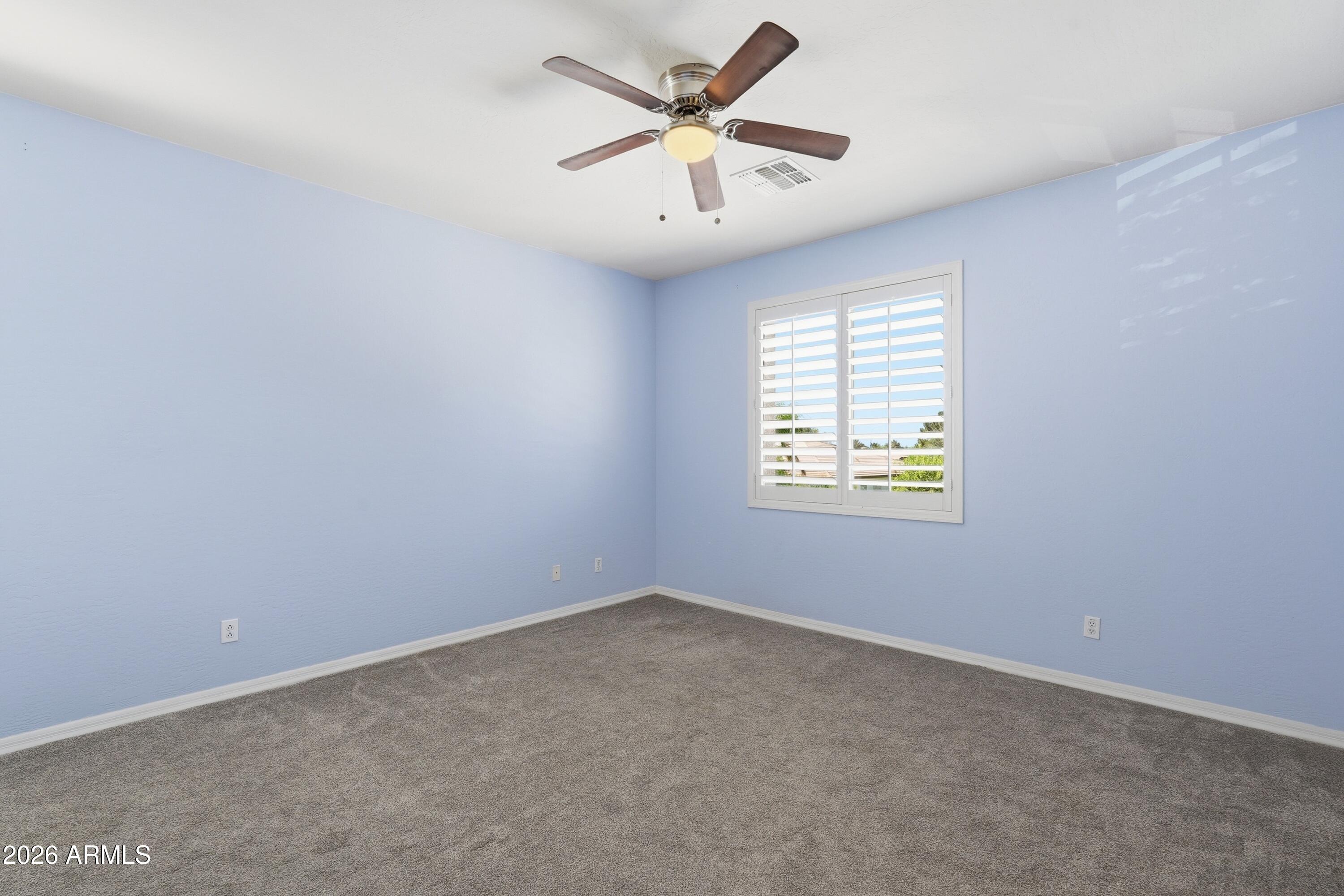 PINELAKE ESTATES - Residential