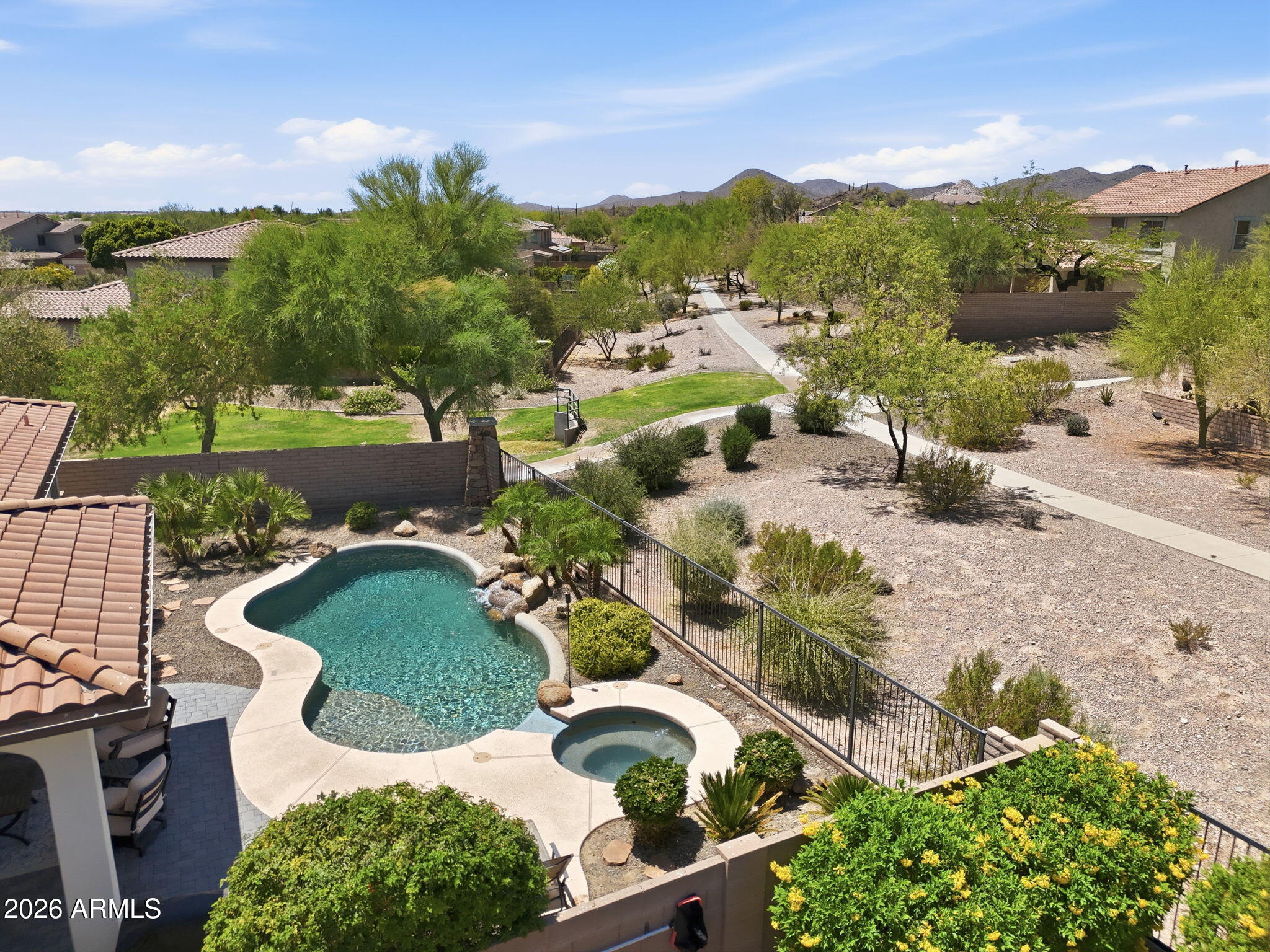 12798 W DOVE WING Way