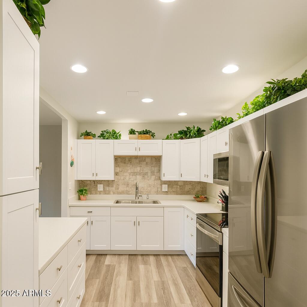 425 S PARKCREST -- 322