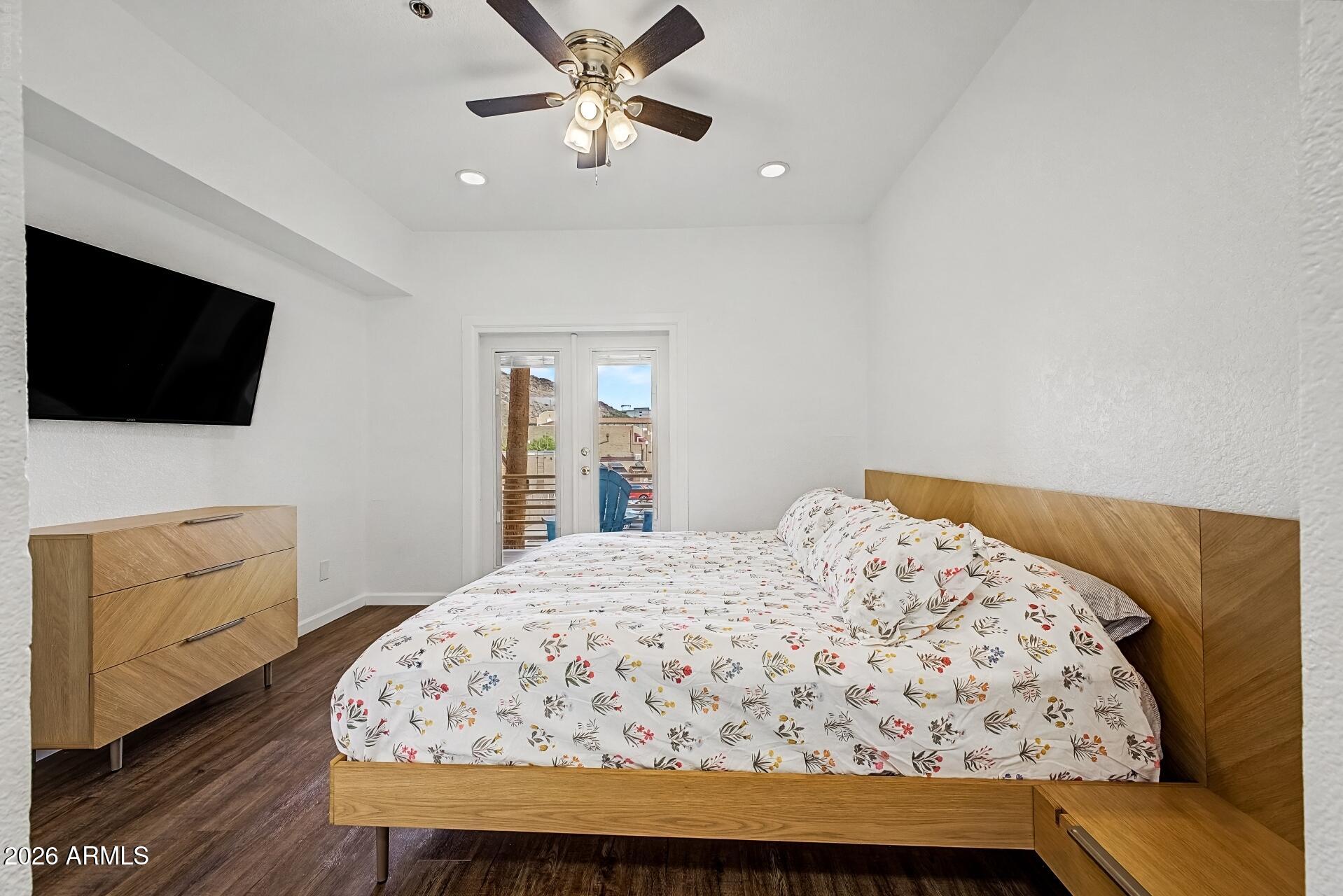 154 W 5TH Street 115