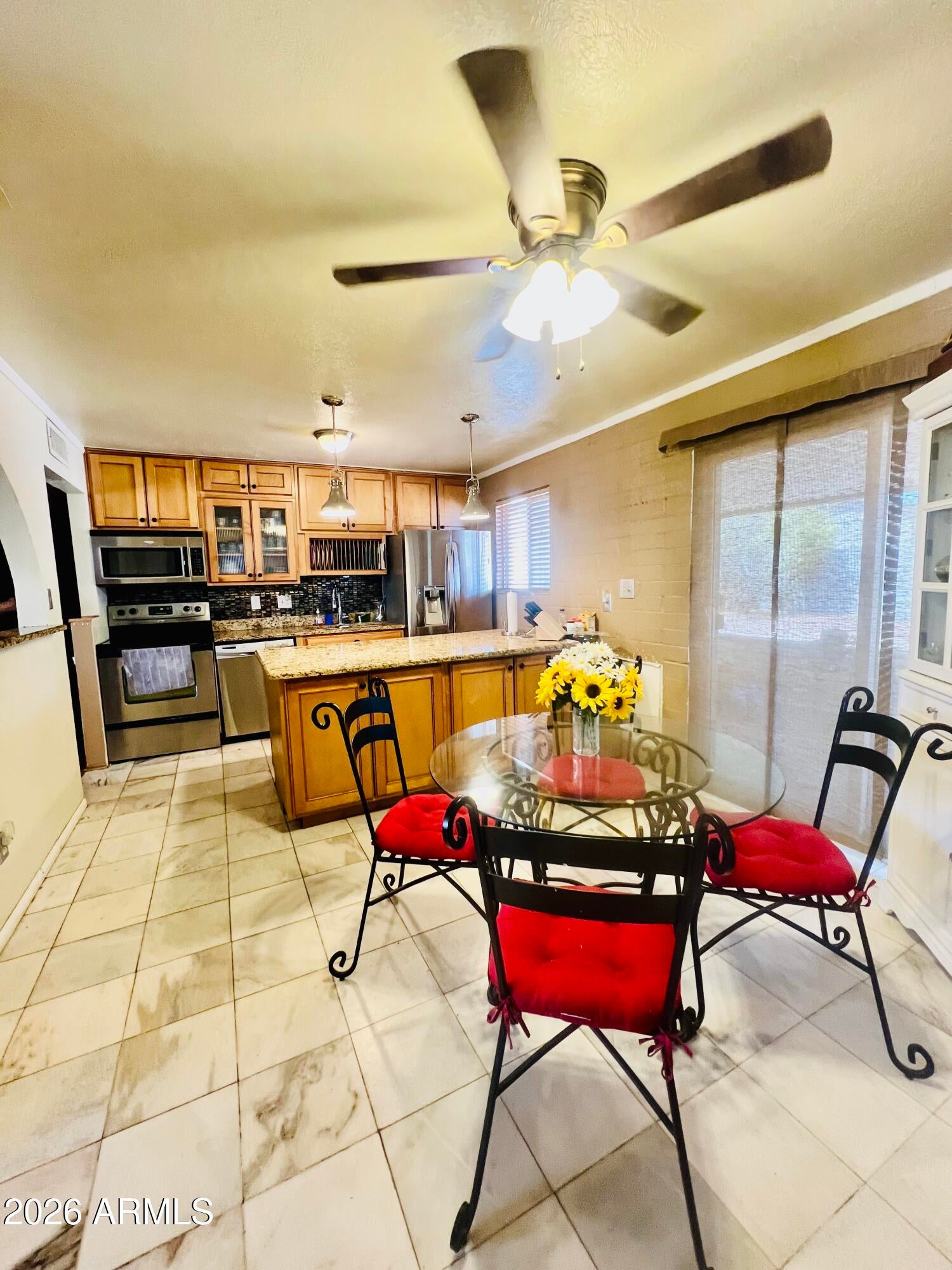 616 E PAPAGO Drive