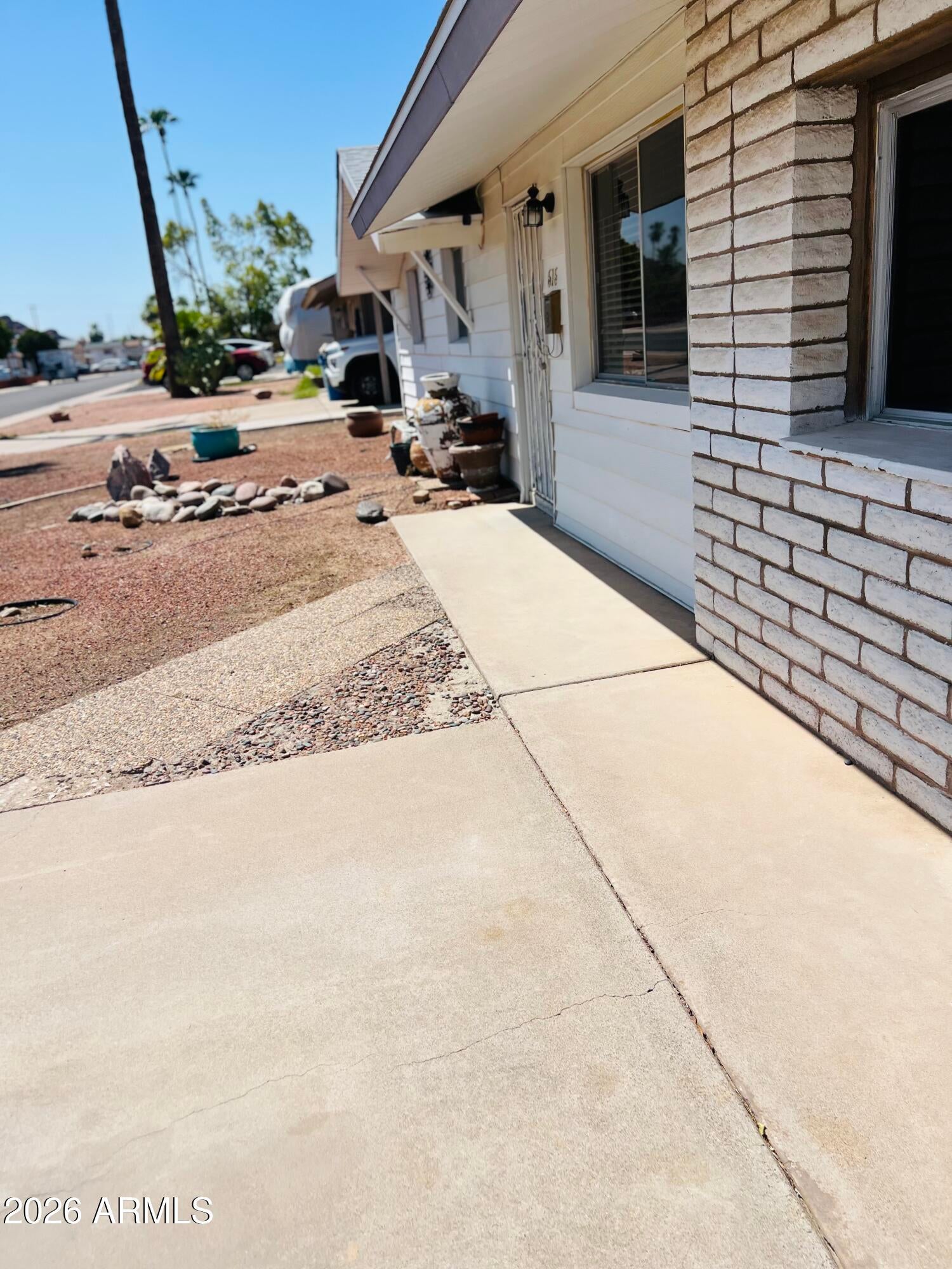 616 E PAPAGO Drive