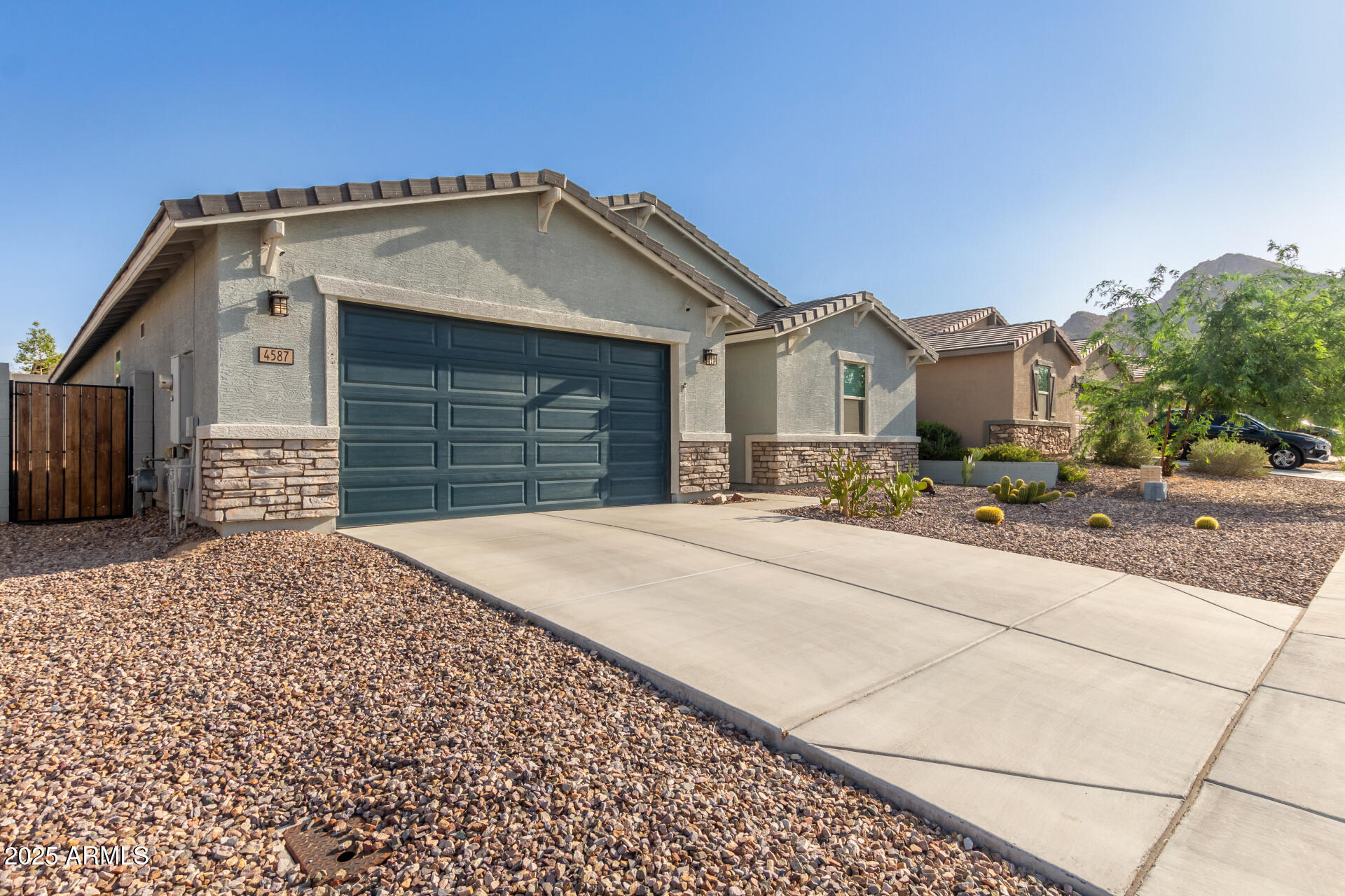 Homes 1 4587 Stickleaf Way