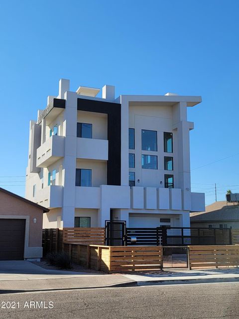 1825 E ADAMS Street Phoenix AZ 85034