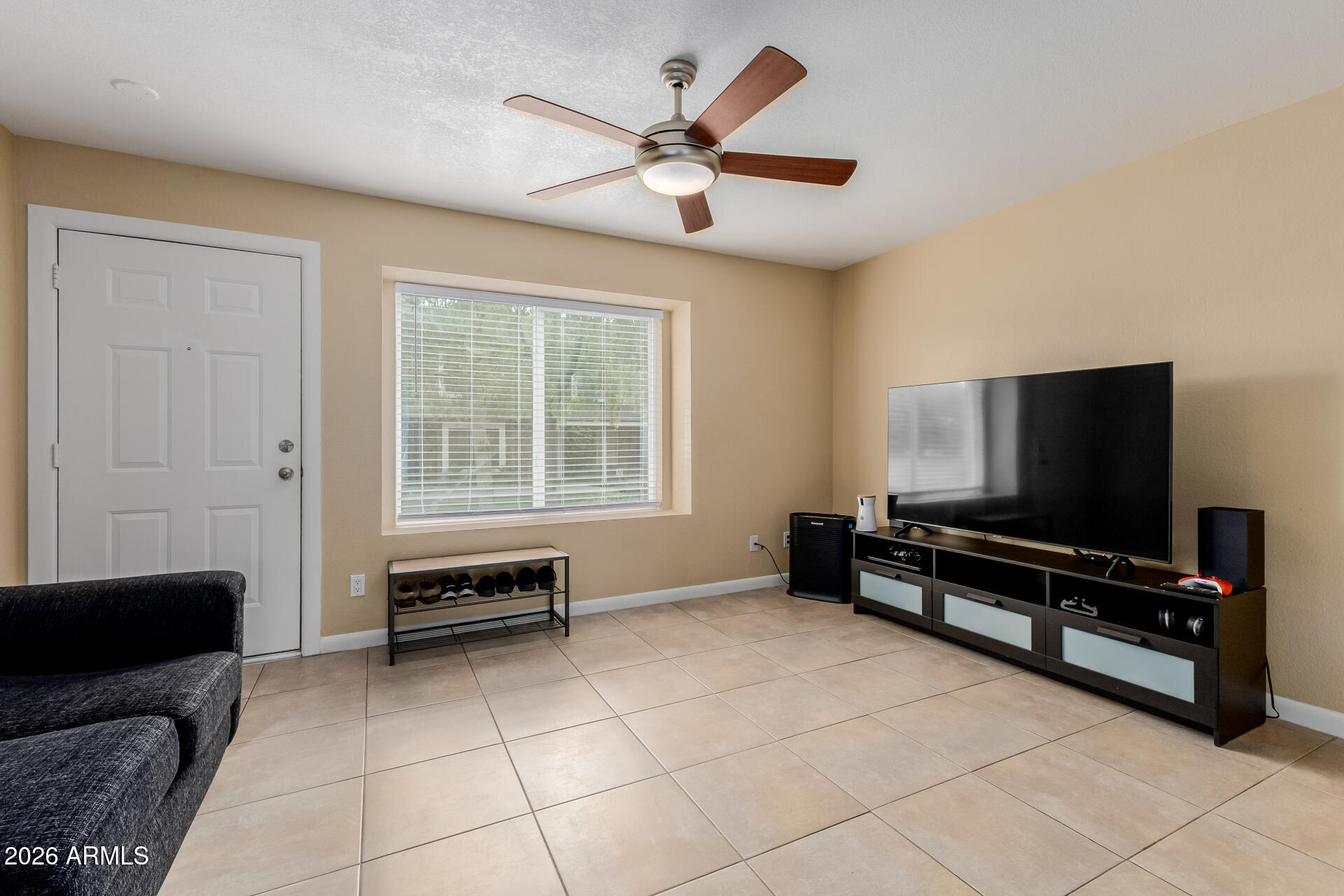 4843 E CORRAL Road 4