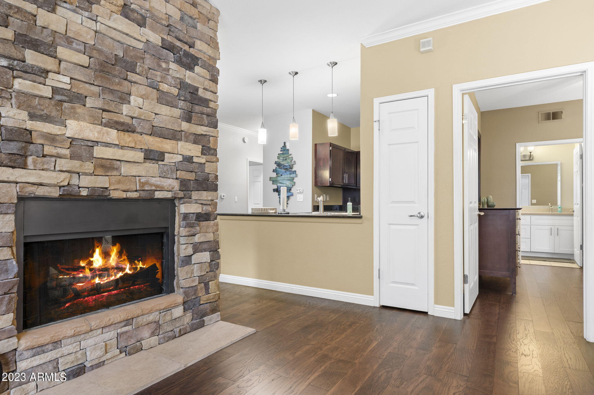 7009 E ACOMA Drive 1168