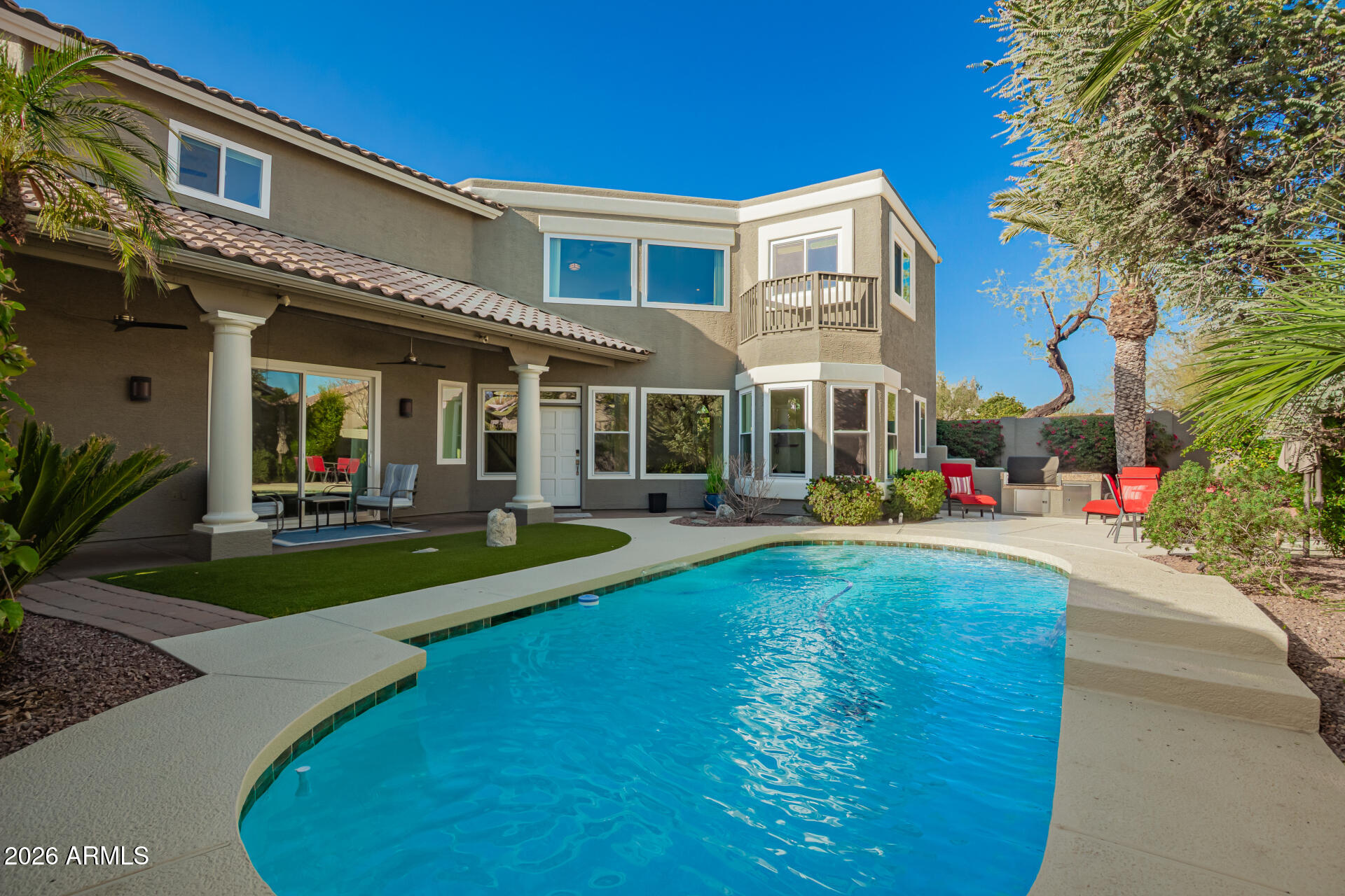 9310 E WINDROSE Drive