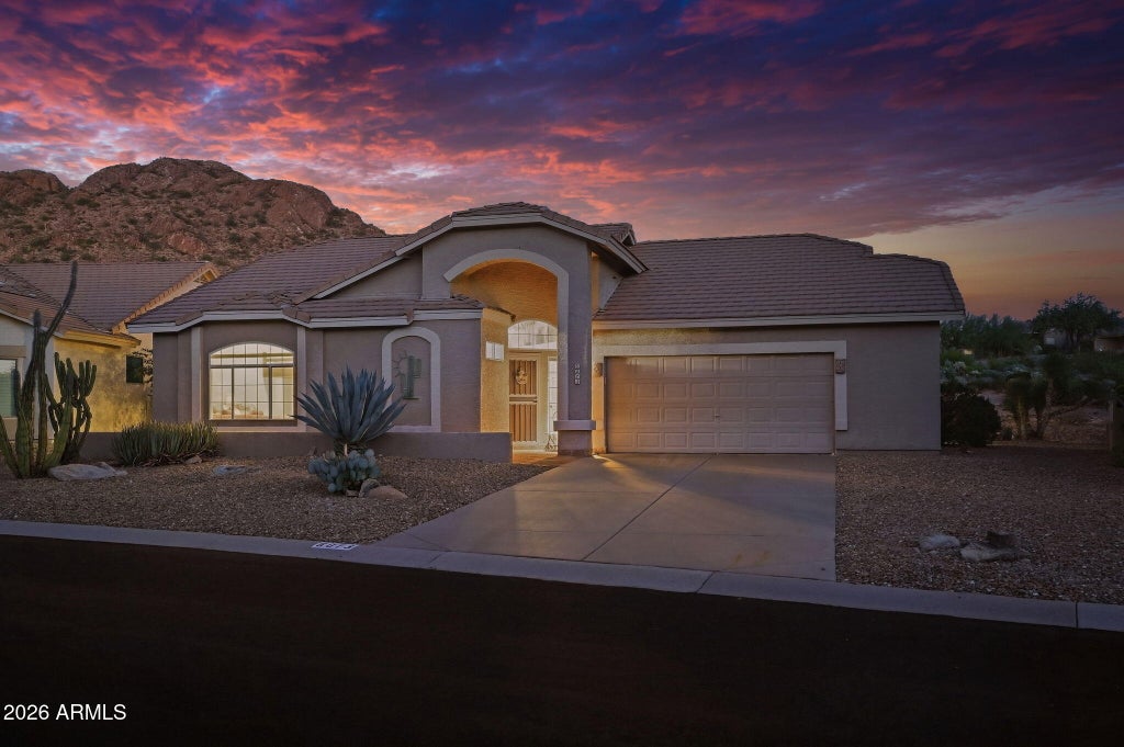 Photo of 5073 S Dusty Coyote Trail, Gold Canyon, AZ 85118 (MLS # 7091196)