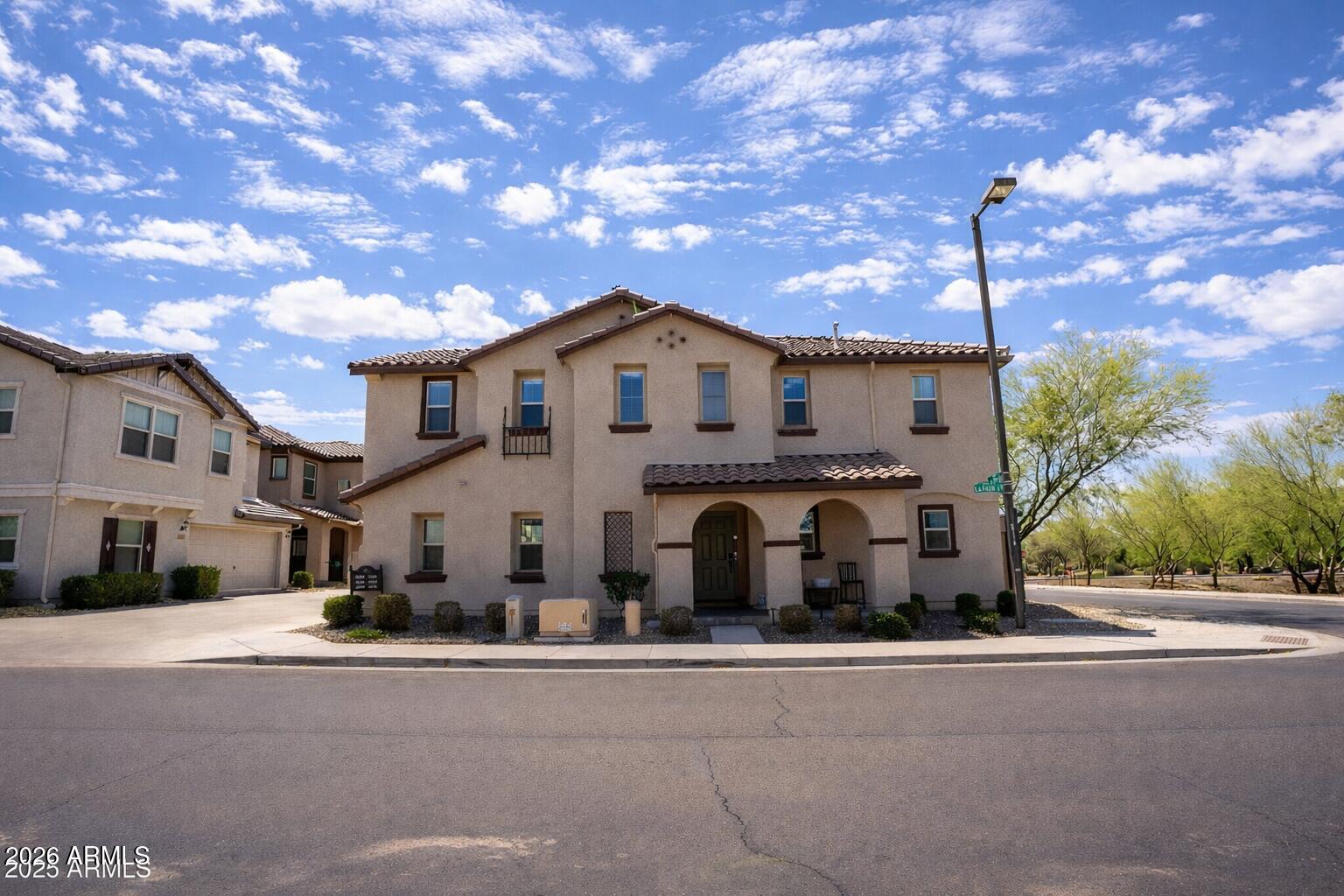 16425 W LATHAM Street