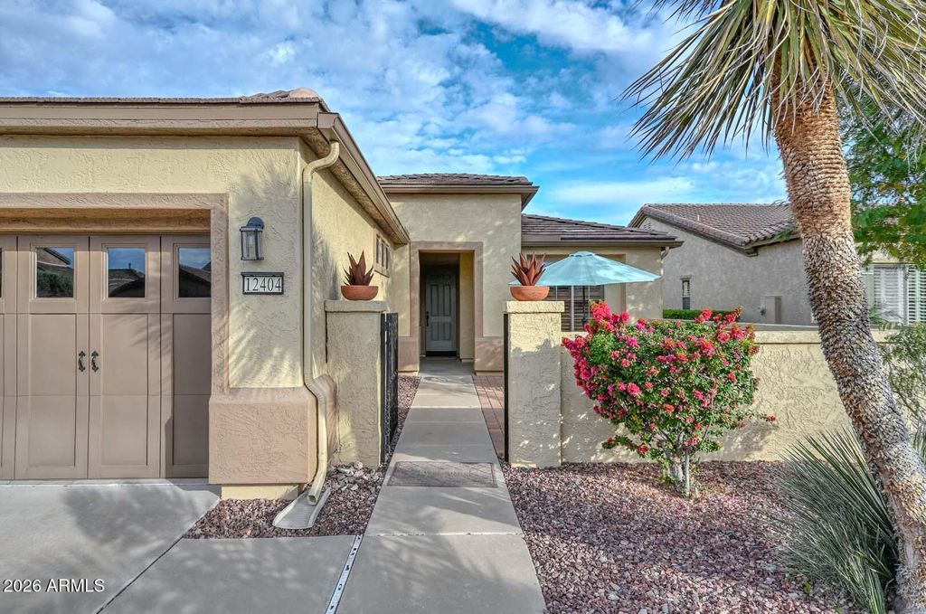 Photo of 12404 W Fetlock Trail, Peoria, AZ 85383 (MLS # 6974110)