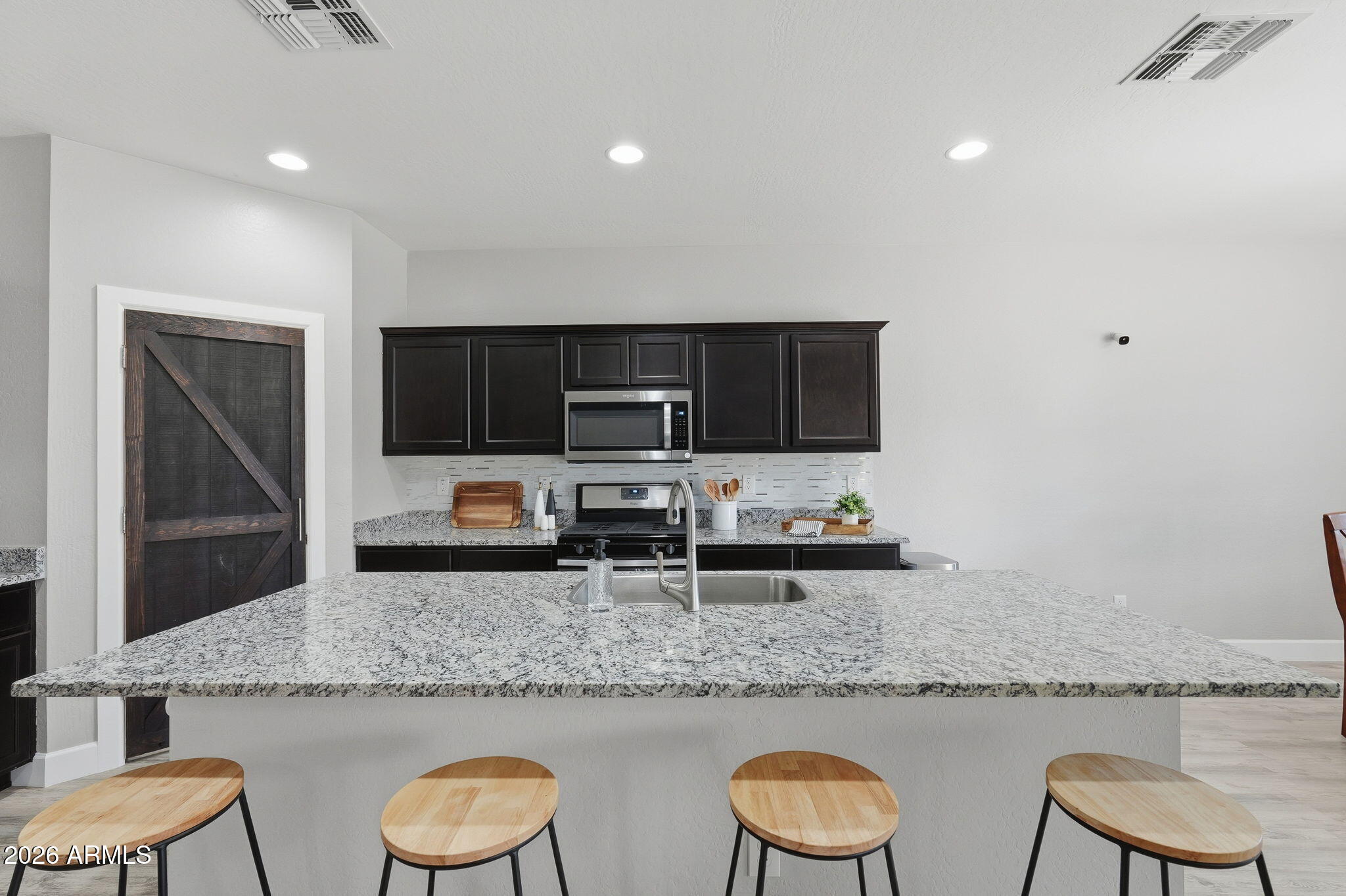 4547 W Foldwing Drive