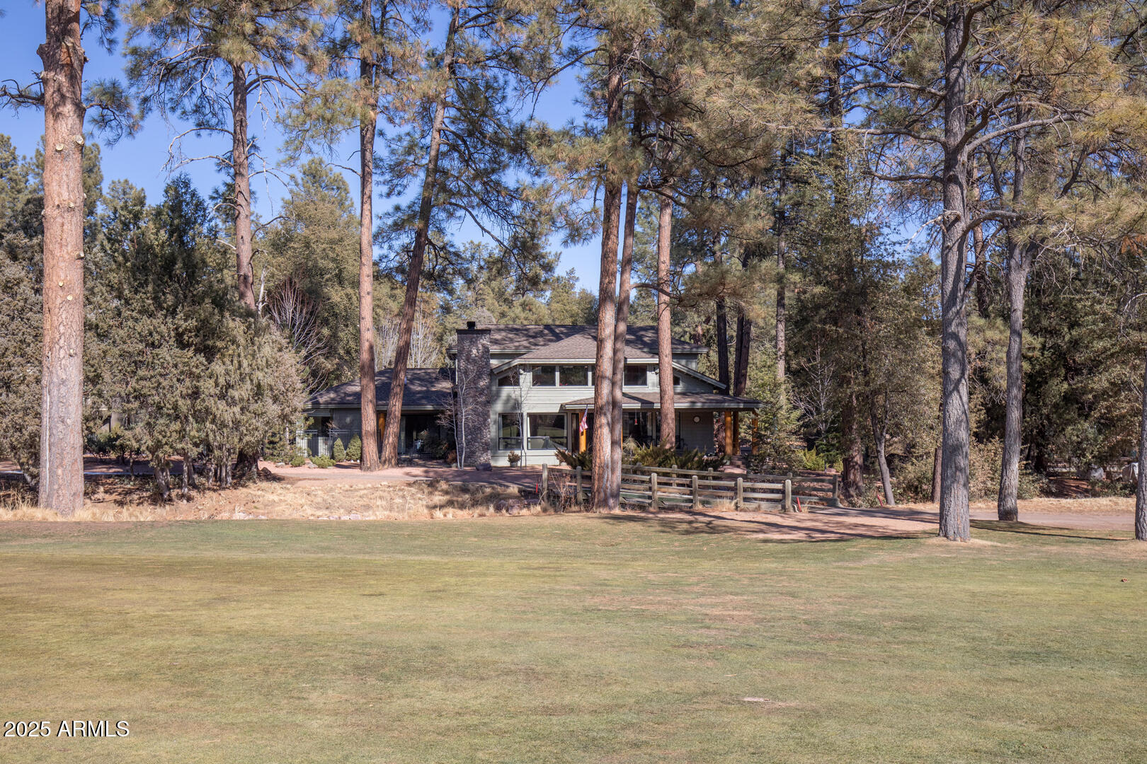 2509 E SCARLET BUGLER Circle