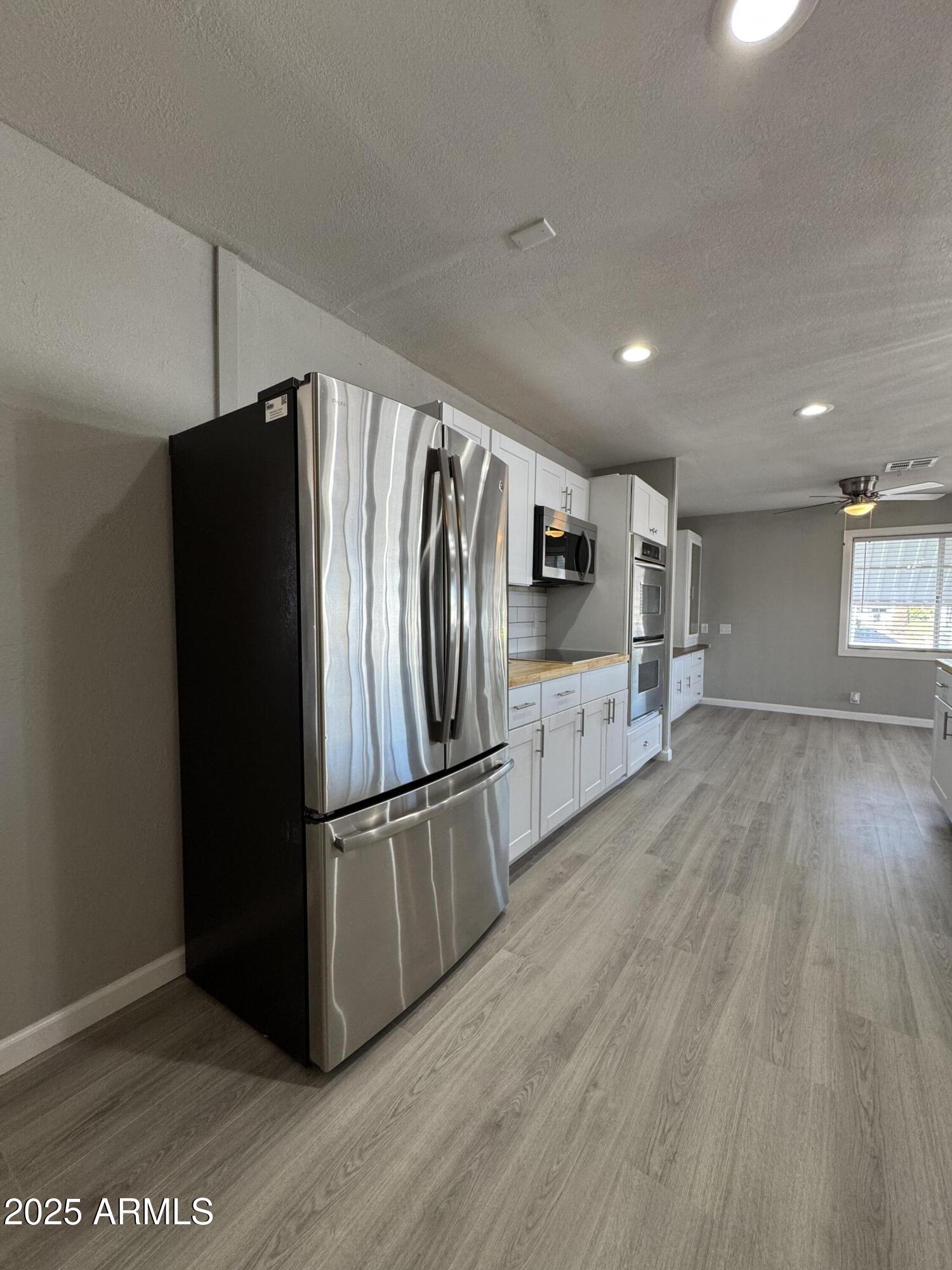 120 N Val Vista Drive 139
