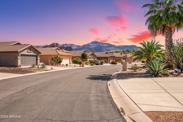 8880 E RED MOUNTAIN LN, GOLD CANYON, AZ 85118 - Image e265669c3a6aa76325dd8a476f9247e3/2784965706