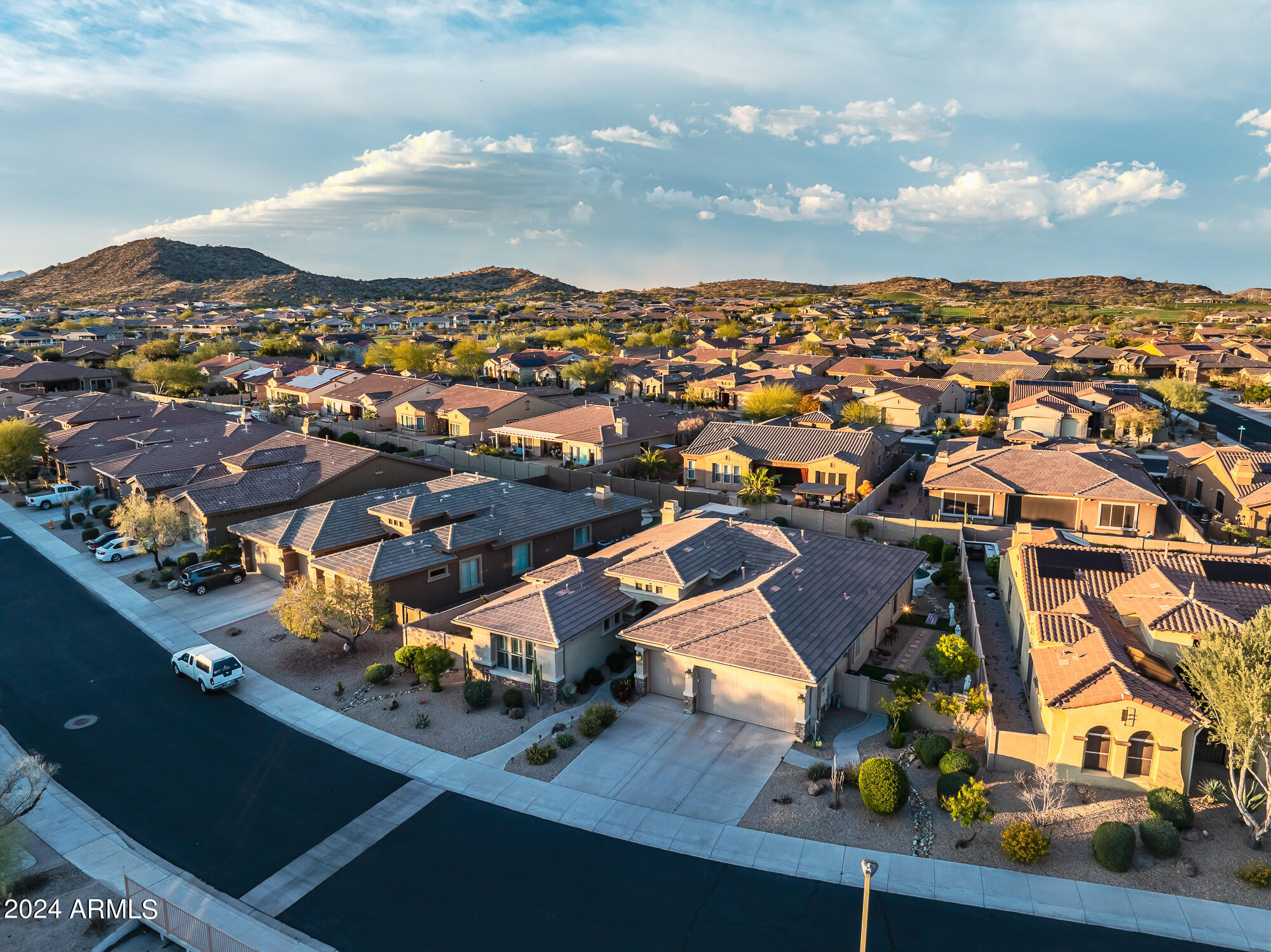 18126 W OCOTILLO Avenue