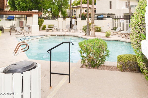 5023 E SIESTA DR UNIT 1, PHOENIX, AZ 85044 - Image e26e4e3ab0f5ea69f35e0d33eca260ee/3035759433