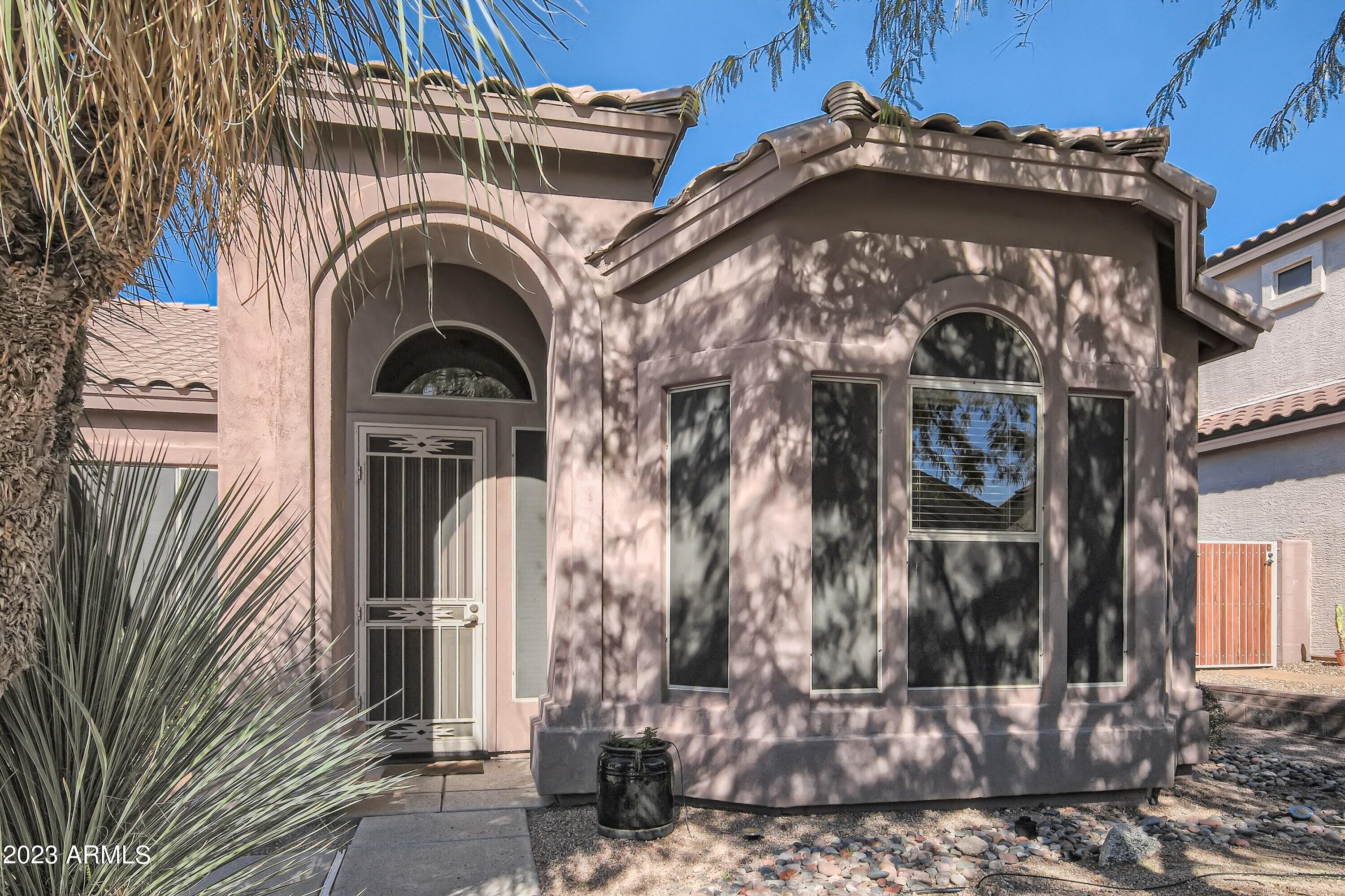 3060 N RIDGECREST -- 175