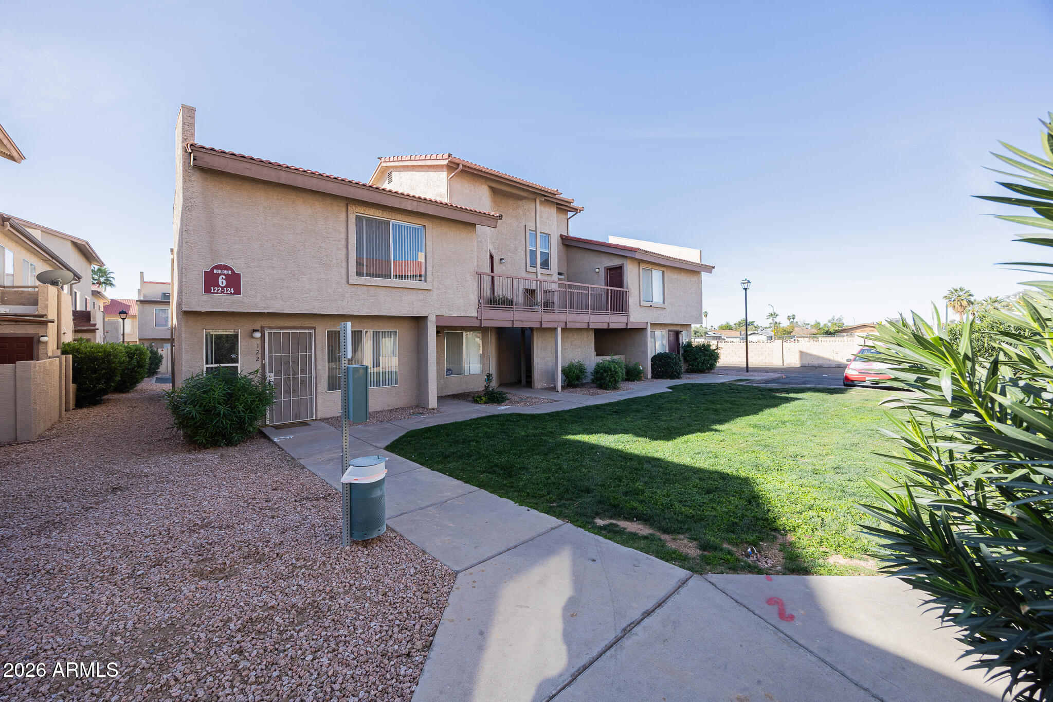 4828 W ORANGEWOOD Avenue 122