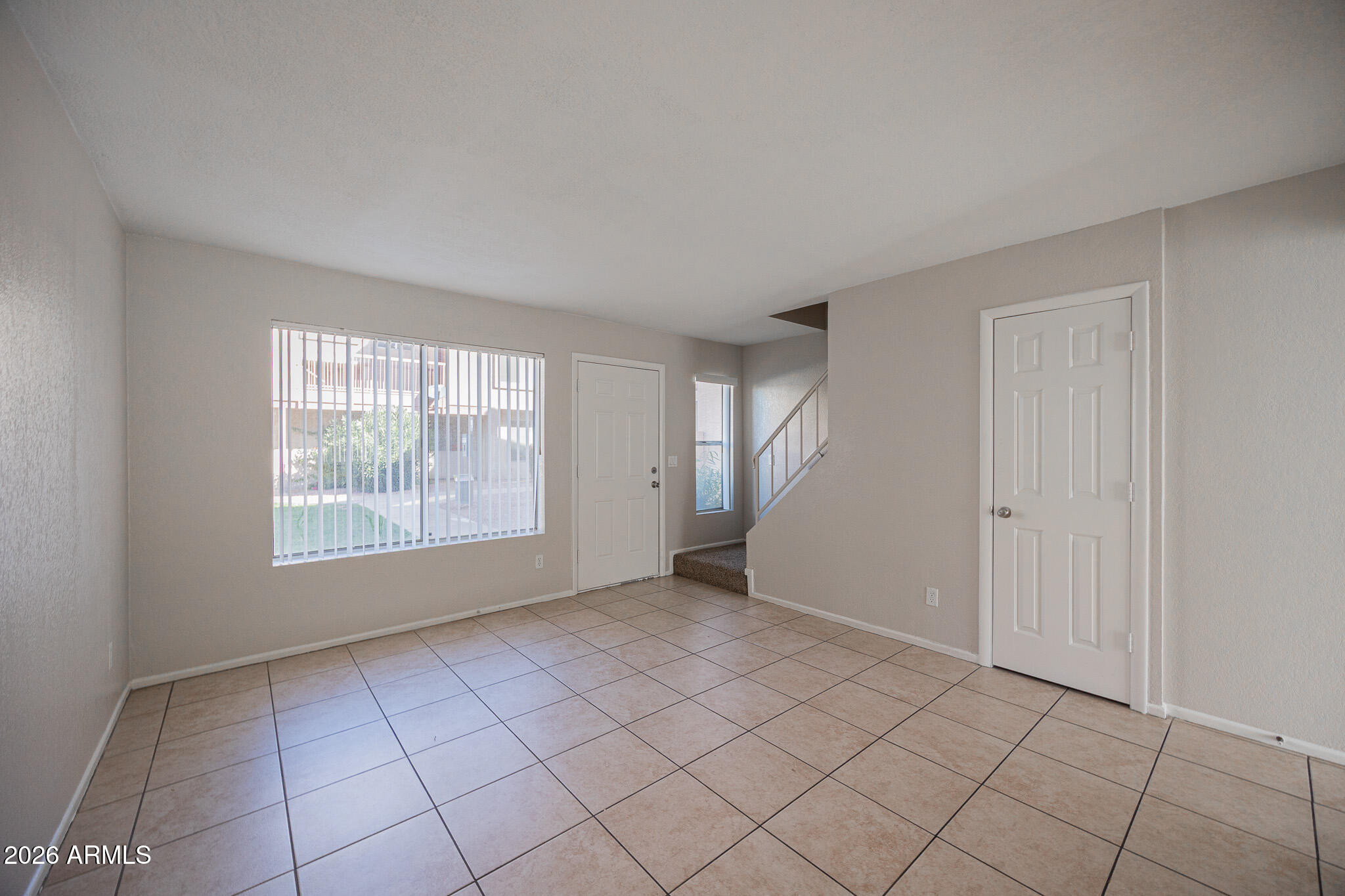 4828 W ORANGEWOOD Avenue 122