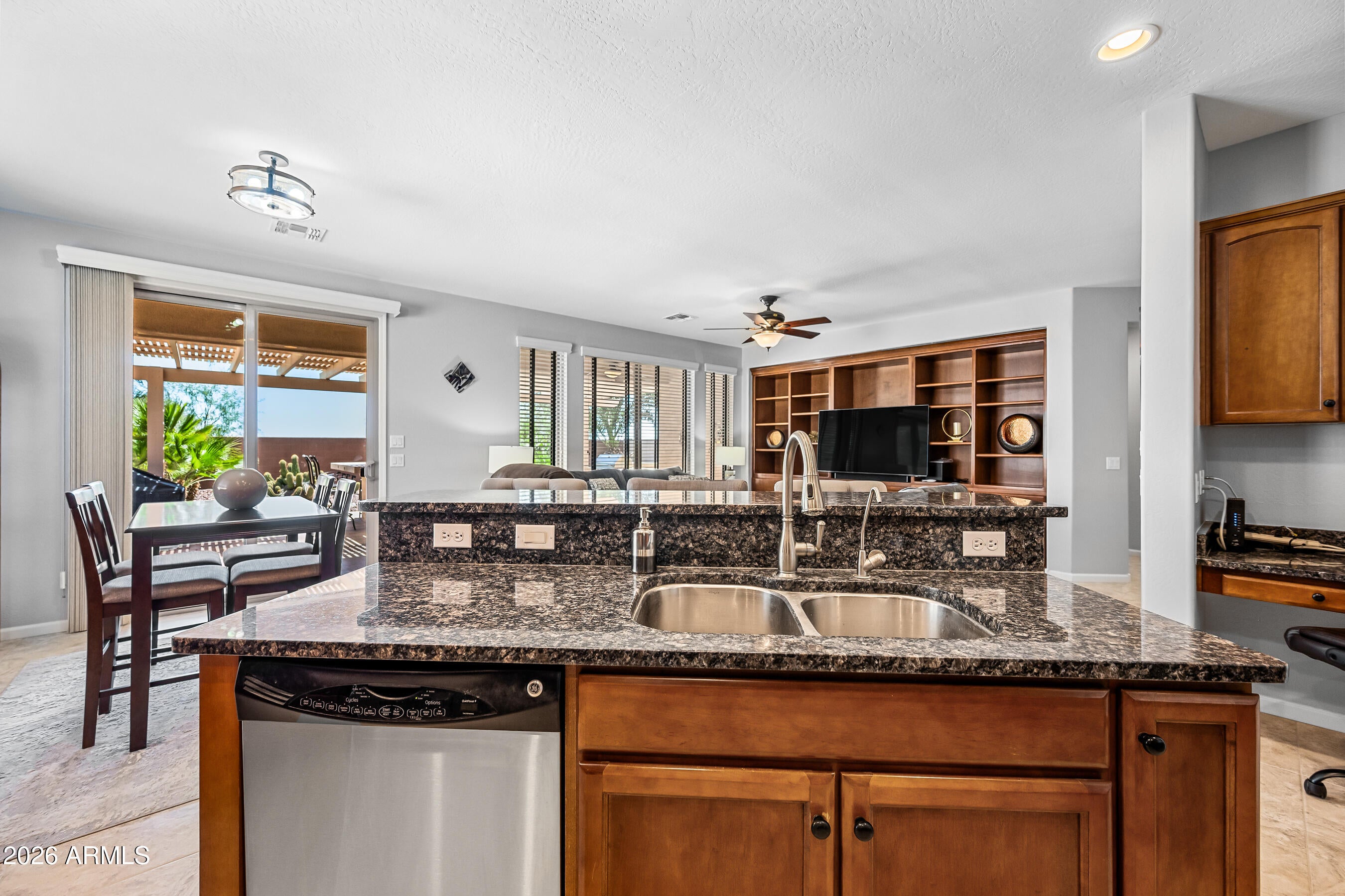 5109 W PUEBLO Drive