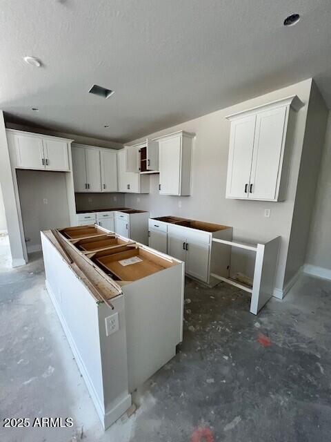 17082 W SELDON Lane