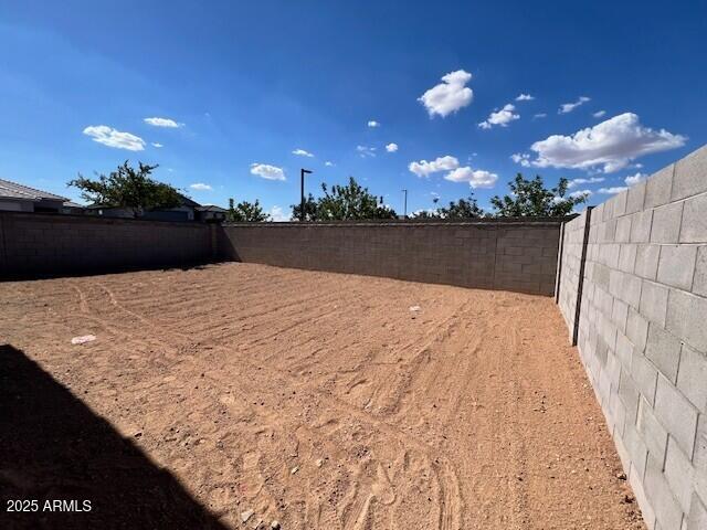 17082 W SELDON Lane