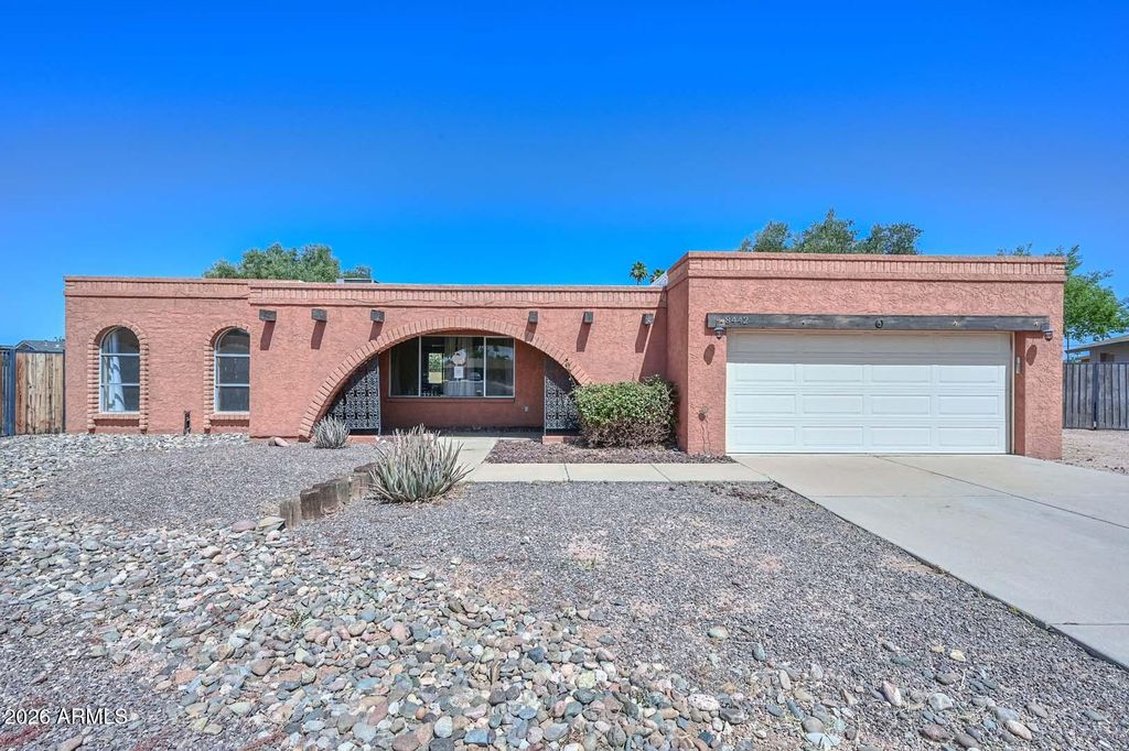 Photo of 8442 N 48th Drive, Glendale, AZ 85302 (MLS # 7022645)