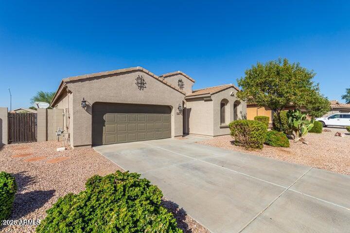 2466 E Katrina Trail