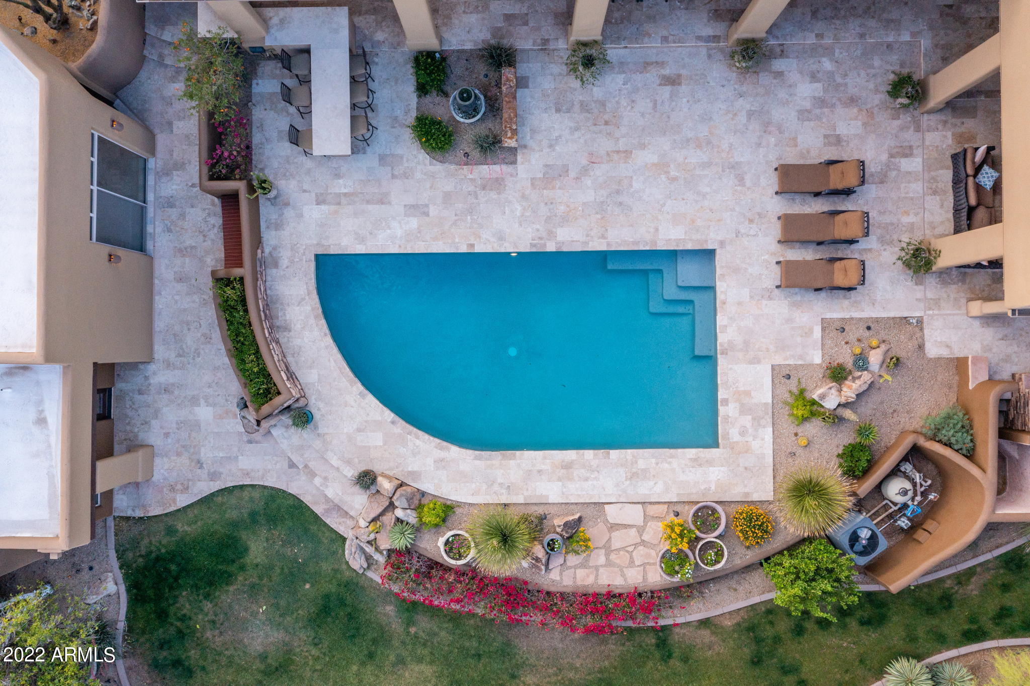 PINNACLE PEAK VISTAS - Residential