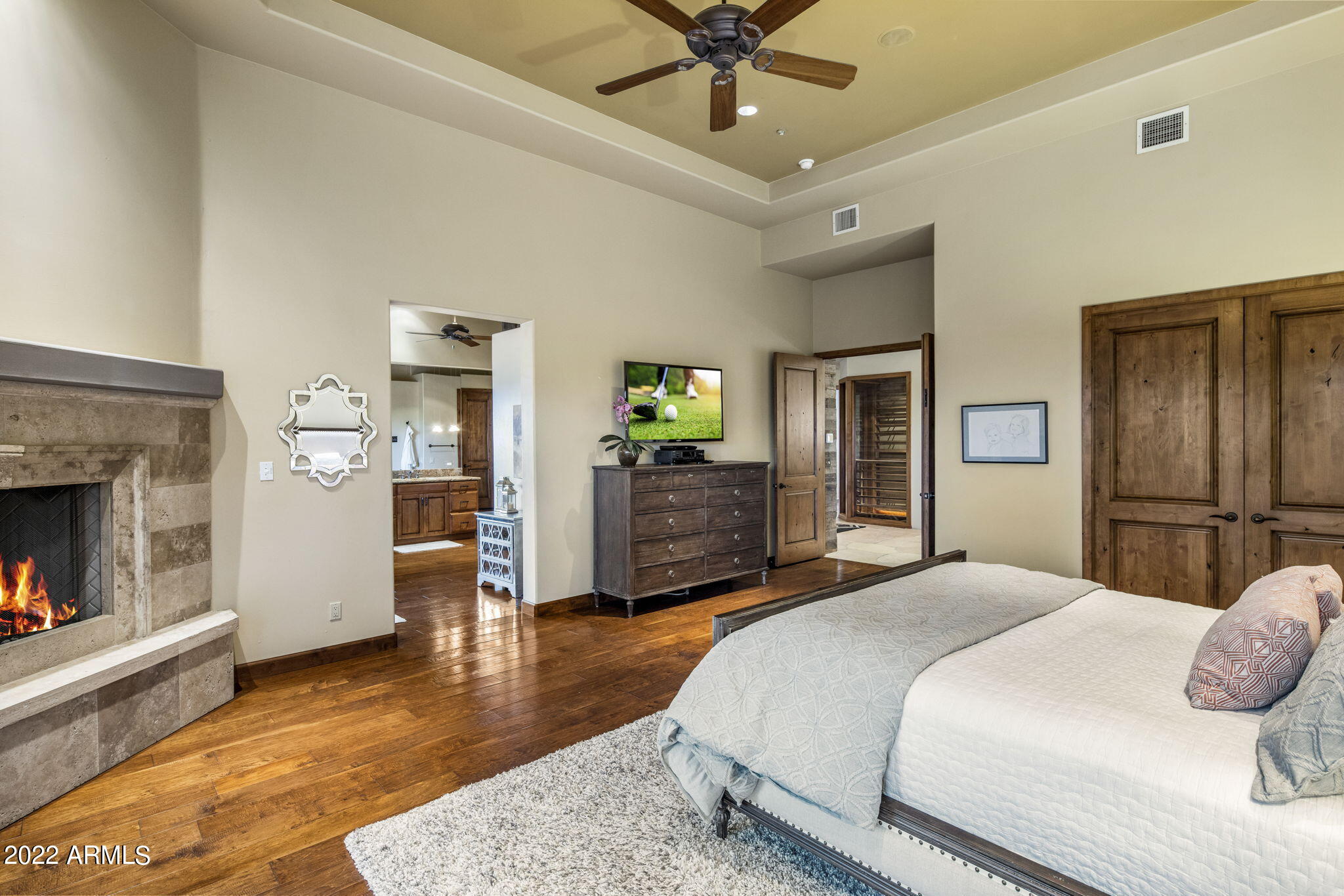 PINNACLE PEAK VISTAS - Residential