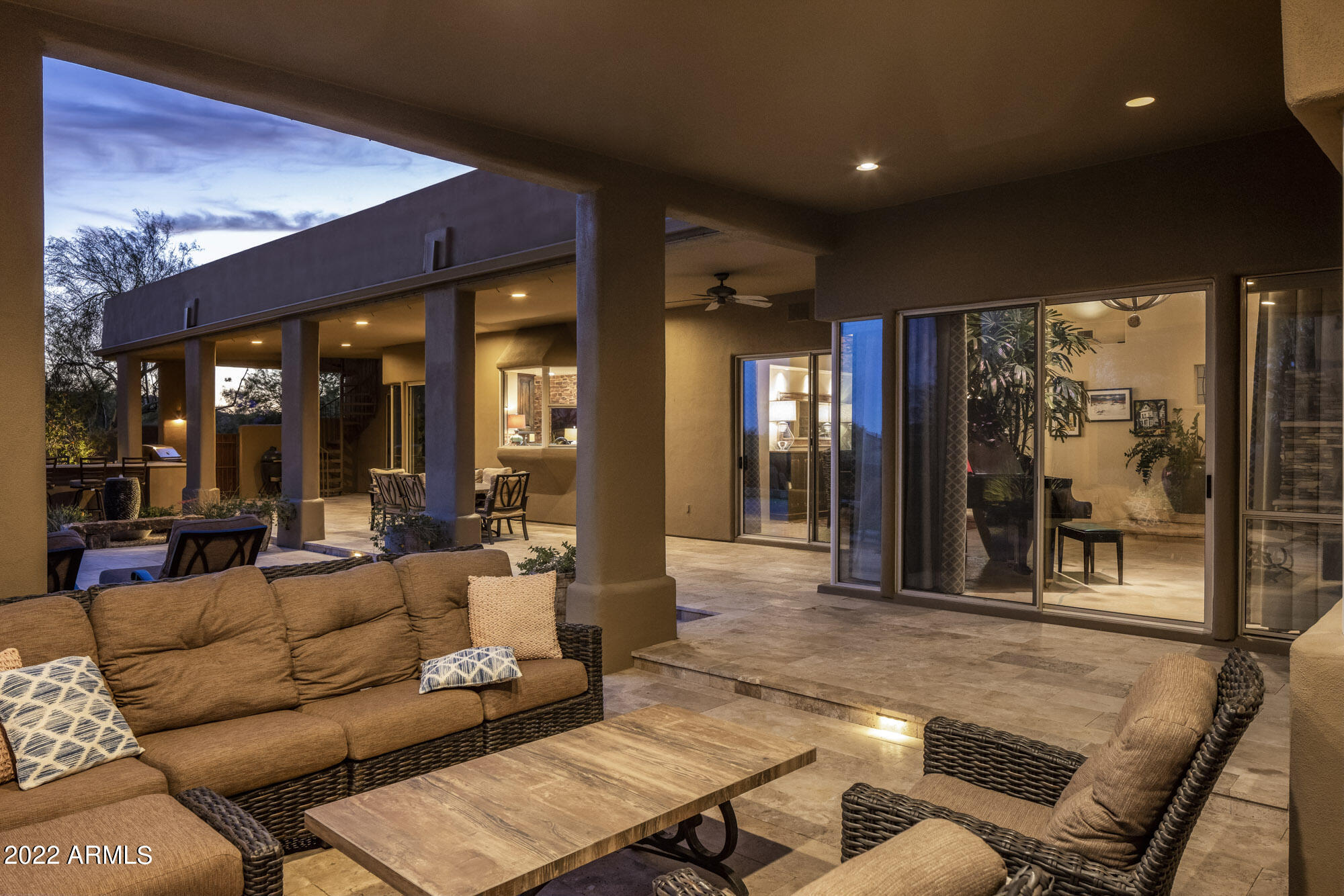 PINNACLE PEAK VISTAS - Residential