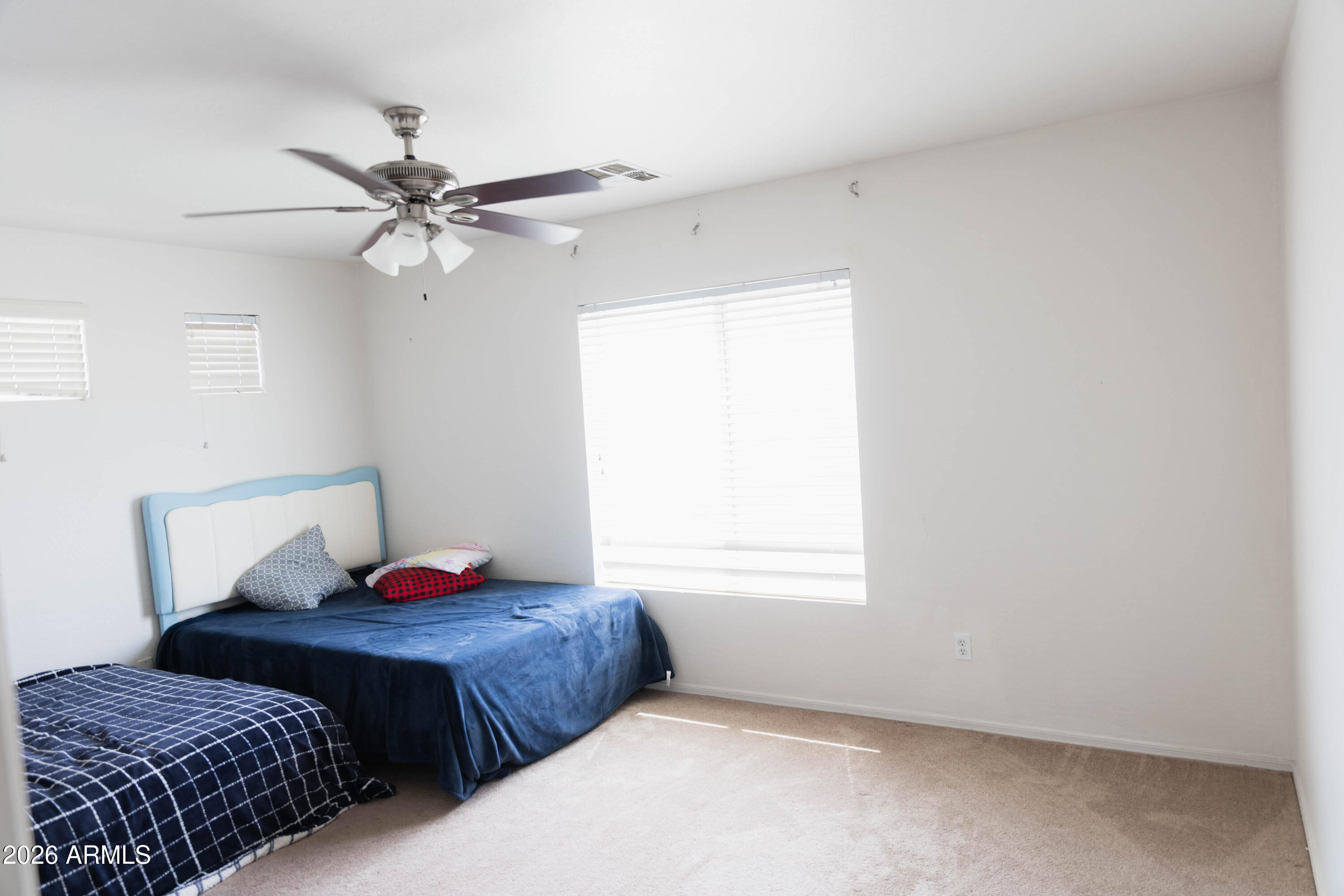 372 S 16TH Street