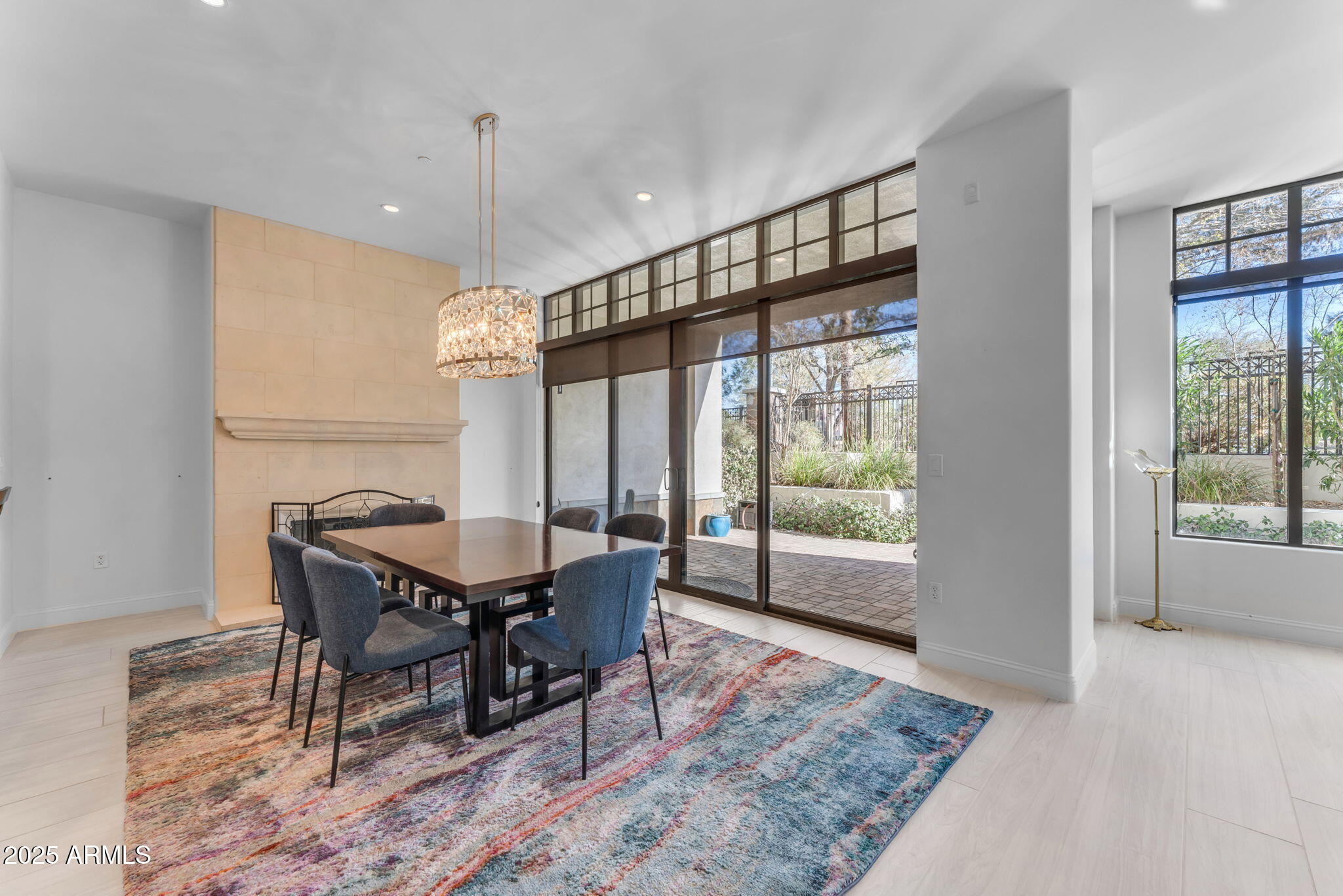 8 E BILTMORE Estate 117