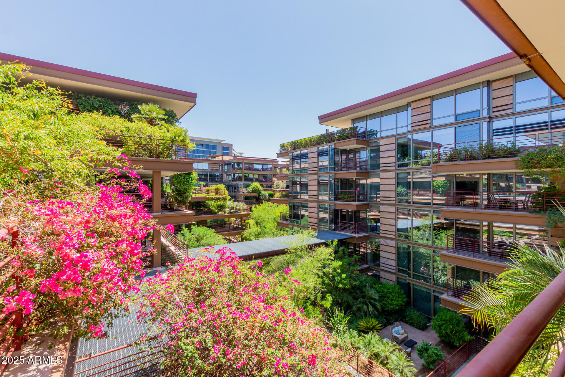 7141 E RANCHO VISTA Drive 5007