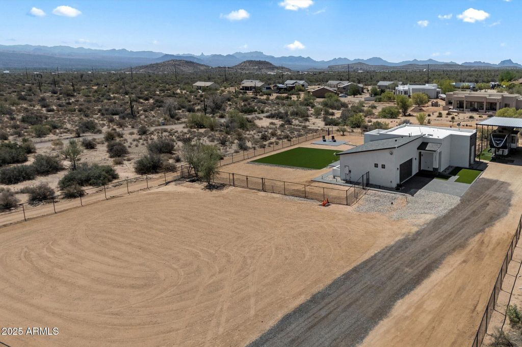 Photo of 16533 E Dale Lane, Scottsdale, AZ 85262 (MLS # 6869238)