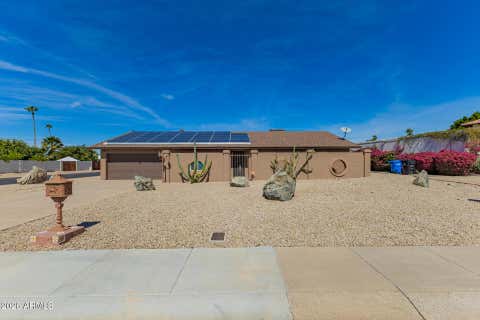 Photo of 2902 E Claire Drive, Phoenix, AZ 85032 (MLS # 7001523)