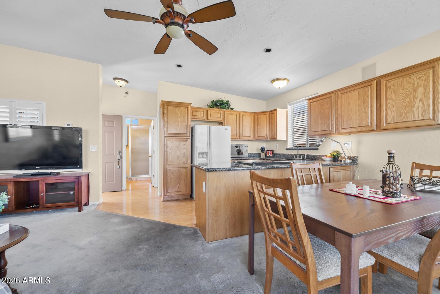 17200 W BELL Road 687