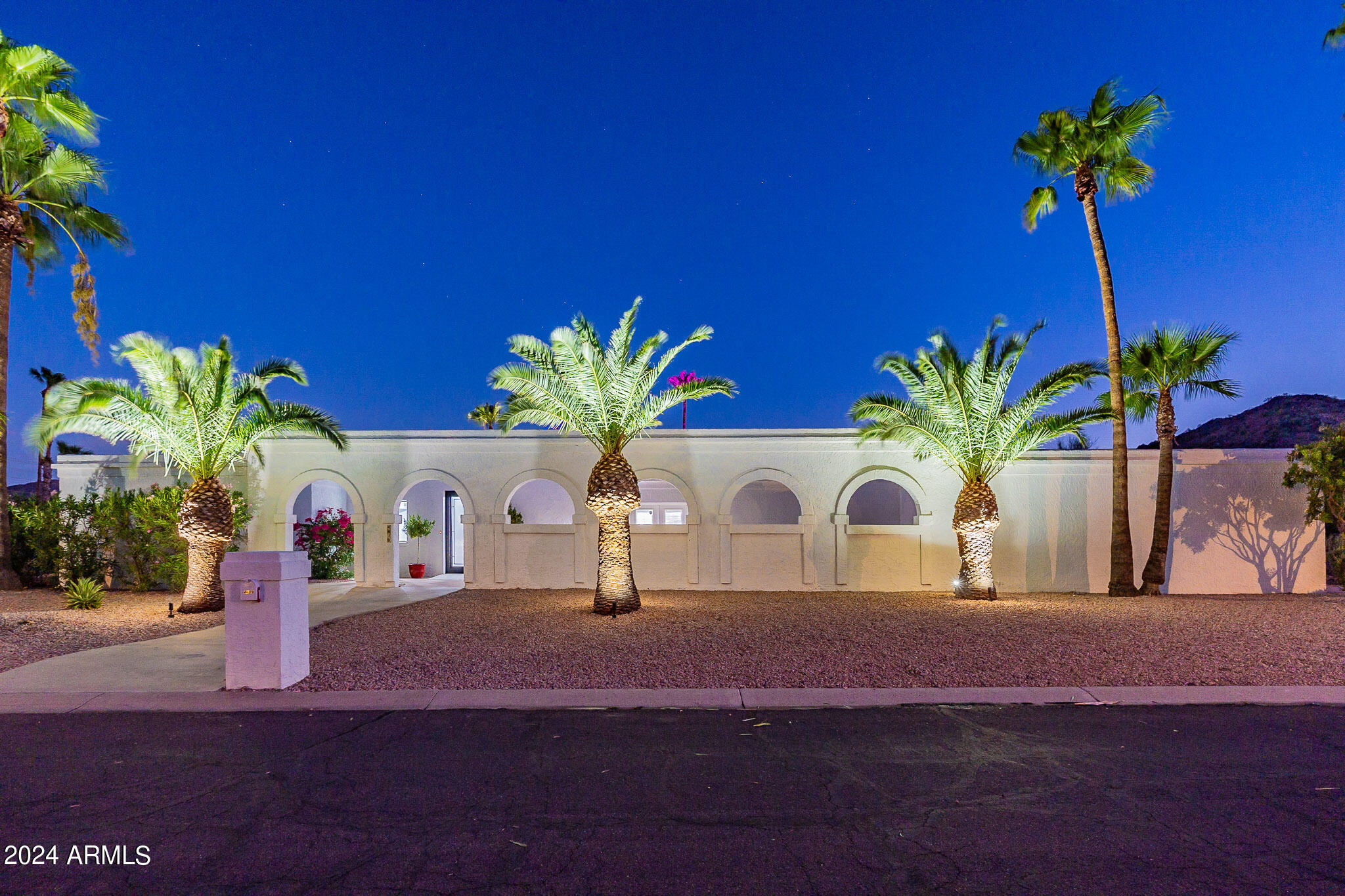 4639 E MOUNTAIN VIEW Court