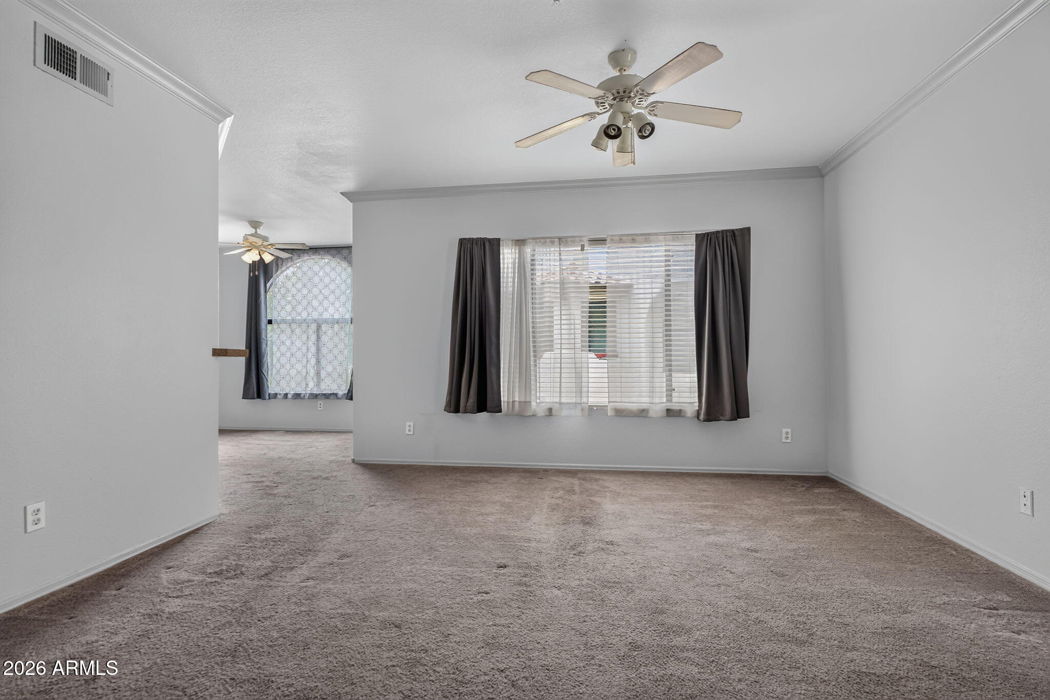 750 E NORTHERN Avenue 2147