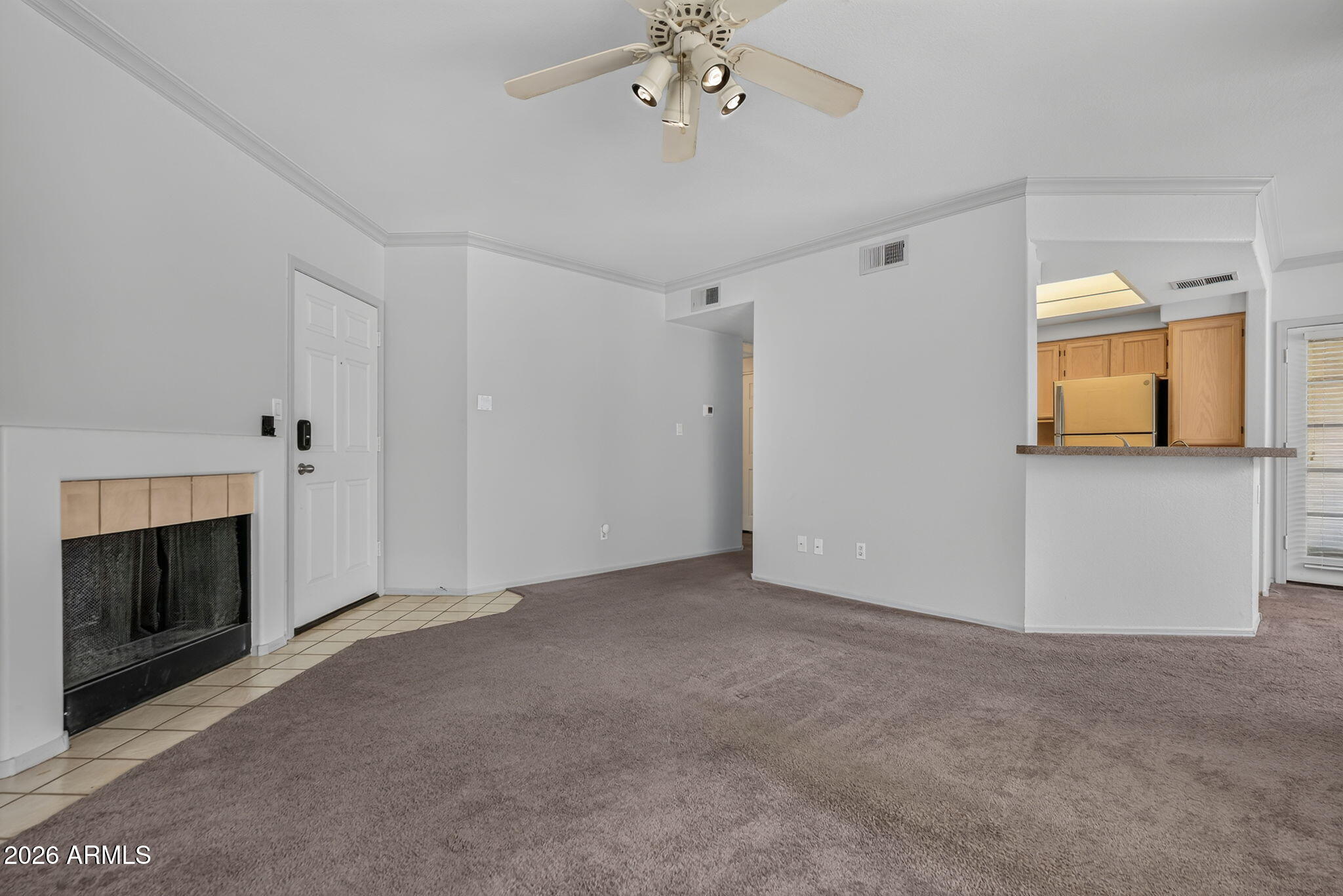 750 E NORTHERN Avenue 2147