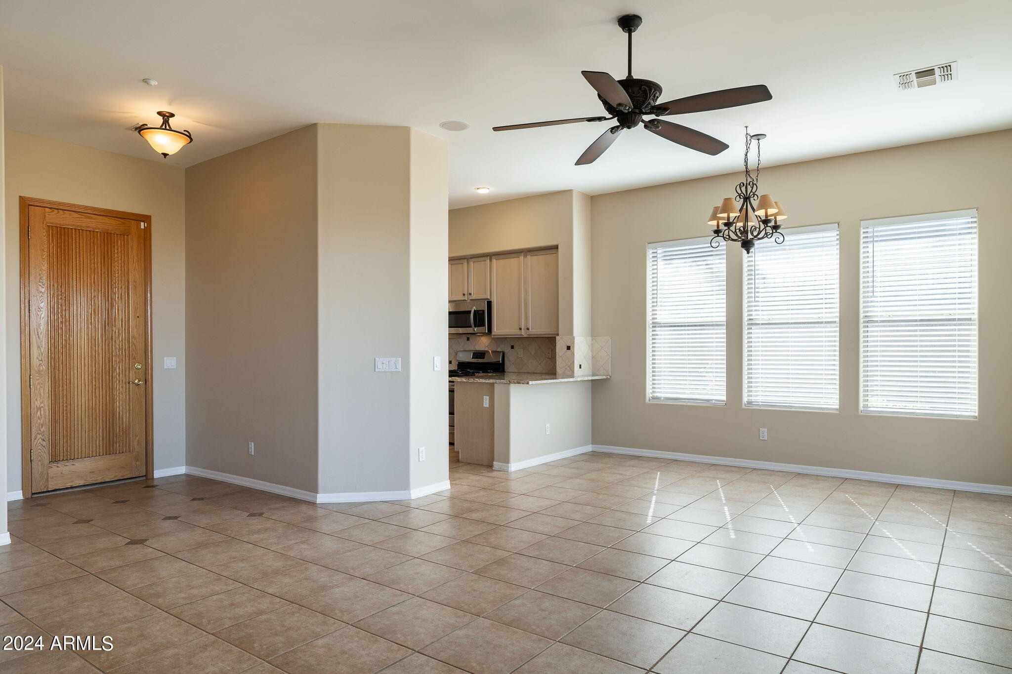 7431 E Sunset Sky Circle
