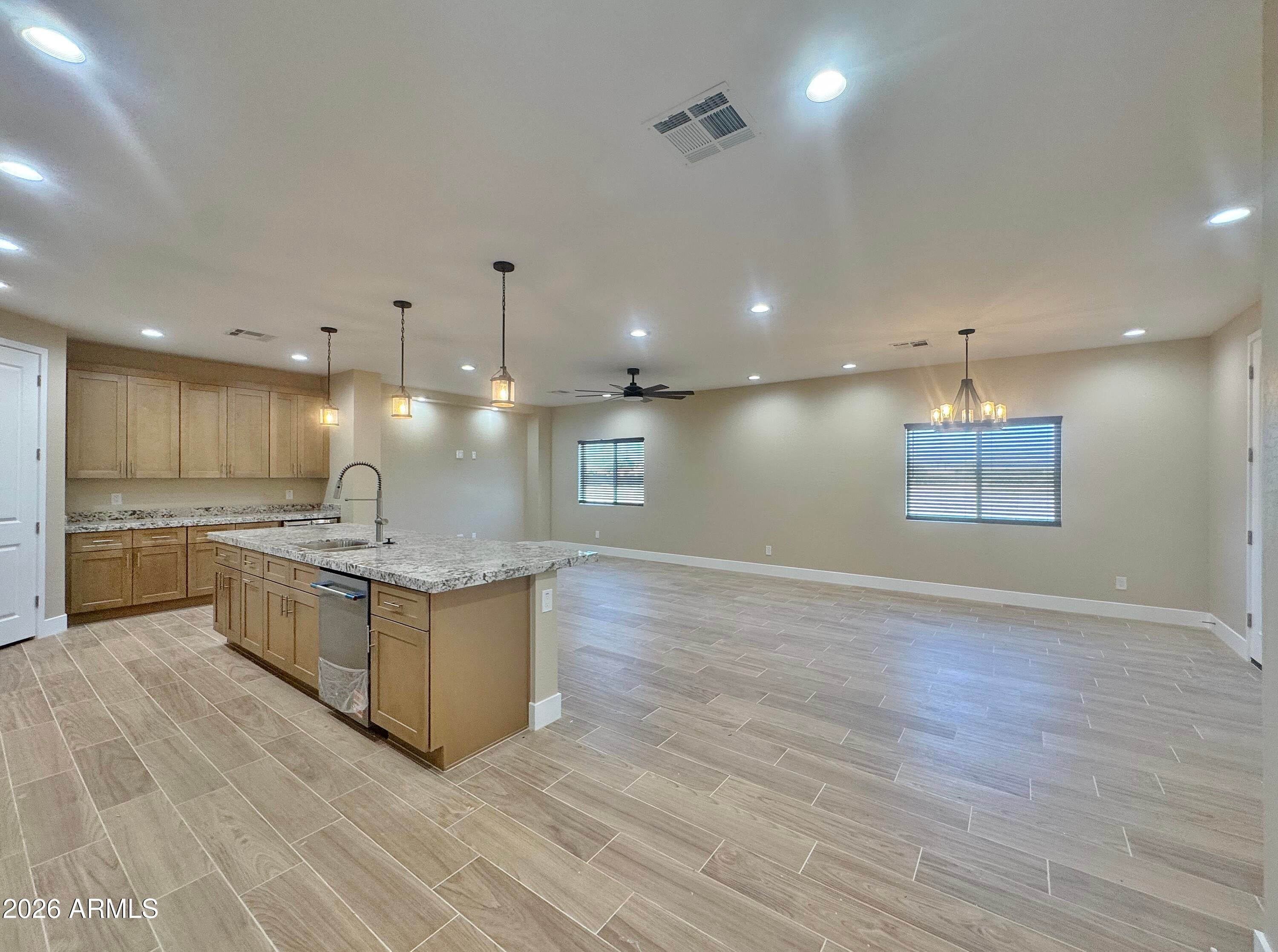 1567 N HIMOSA Drive
