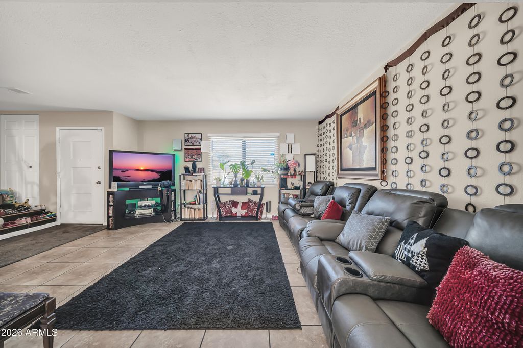 Photo of 5703 N 43rd Drive, Glendale, AZ 85301 (MLS # 6998182)