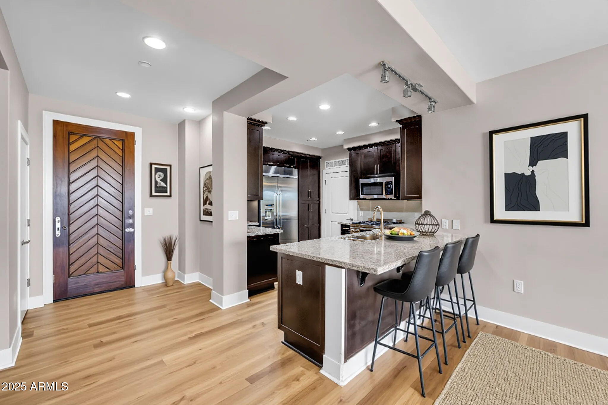 4803 N Woodmere Fairway -- 2006