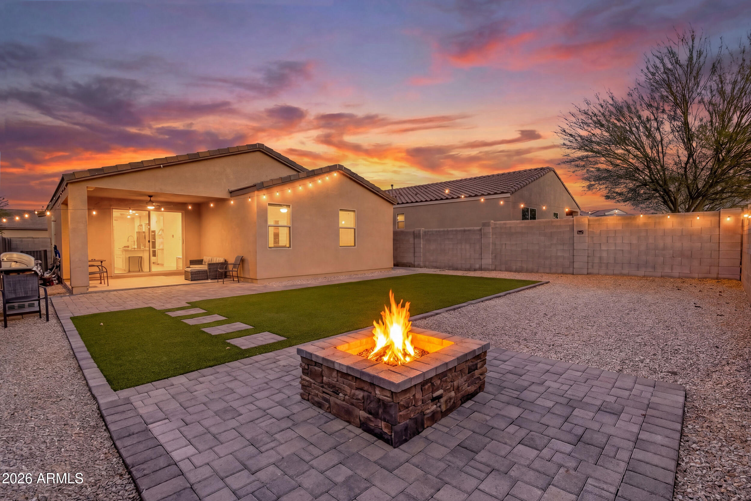 33836 N BEEBLOSSOM Trail N