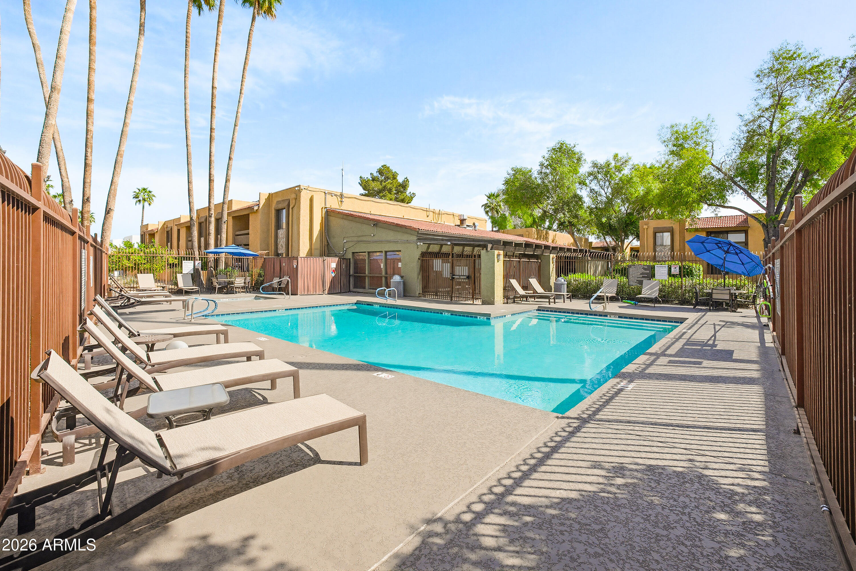 SCOTTSDALE TERRACE CONDOMINIUM - Residential