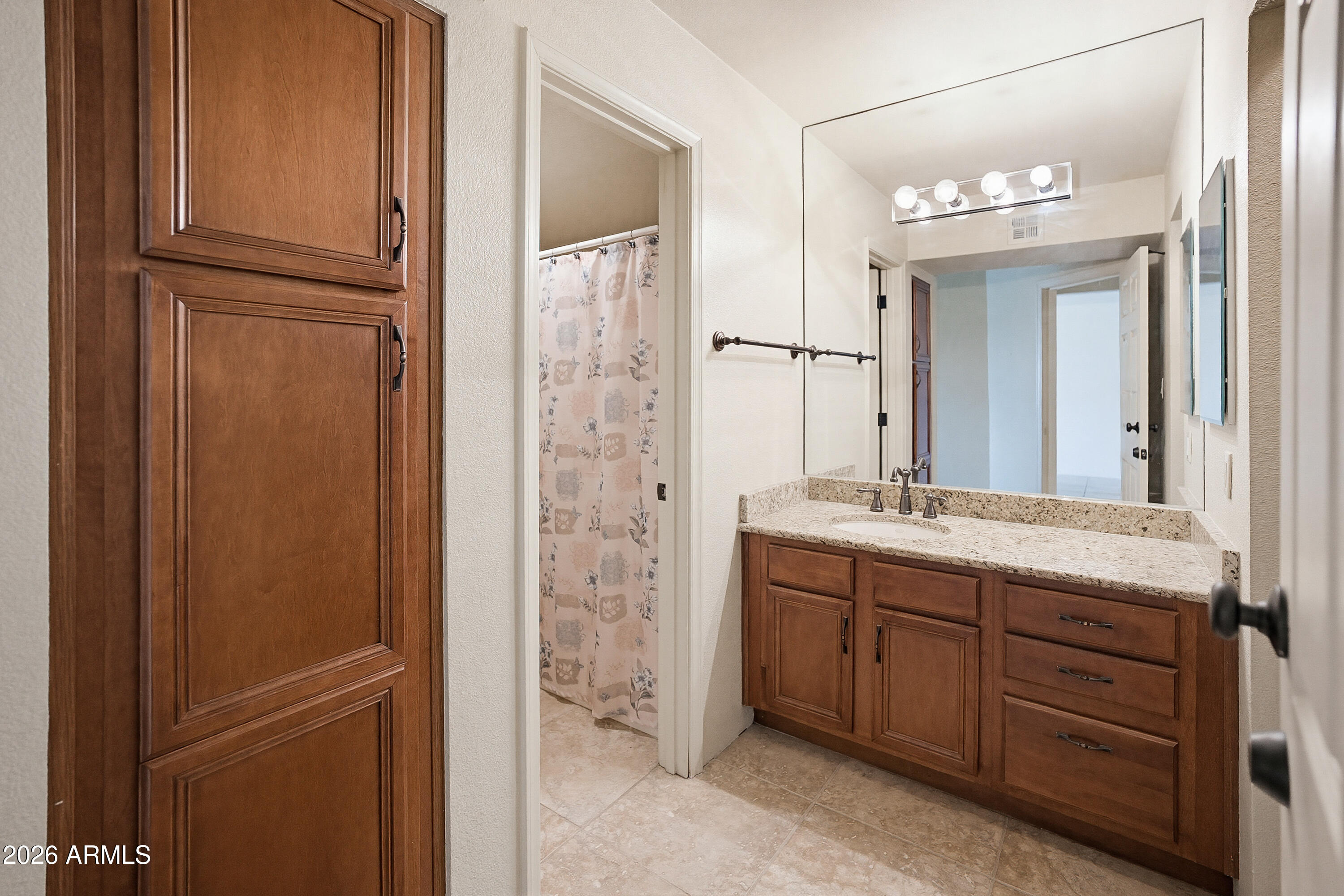 SCOTTSDALE TERRACE CONDOMINIUM - Residential