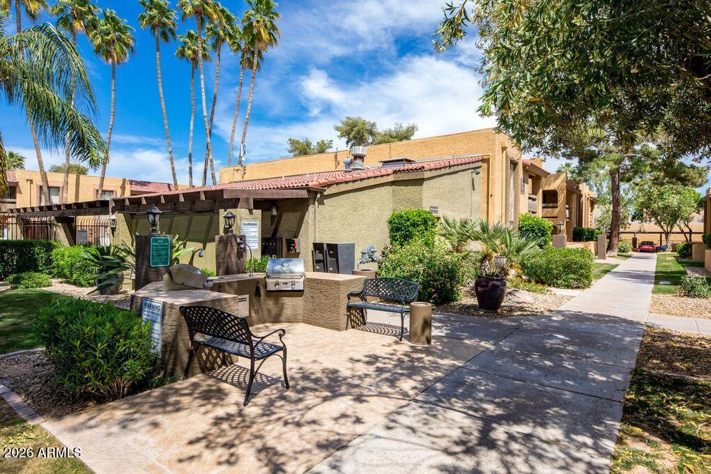 SCOTTSDALE TERRACE CONDOMINIUM - Residential