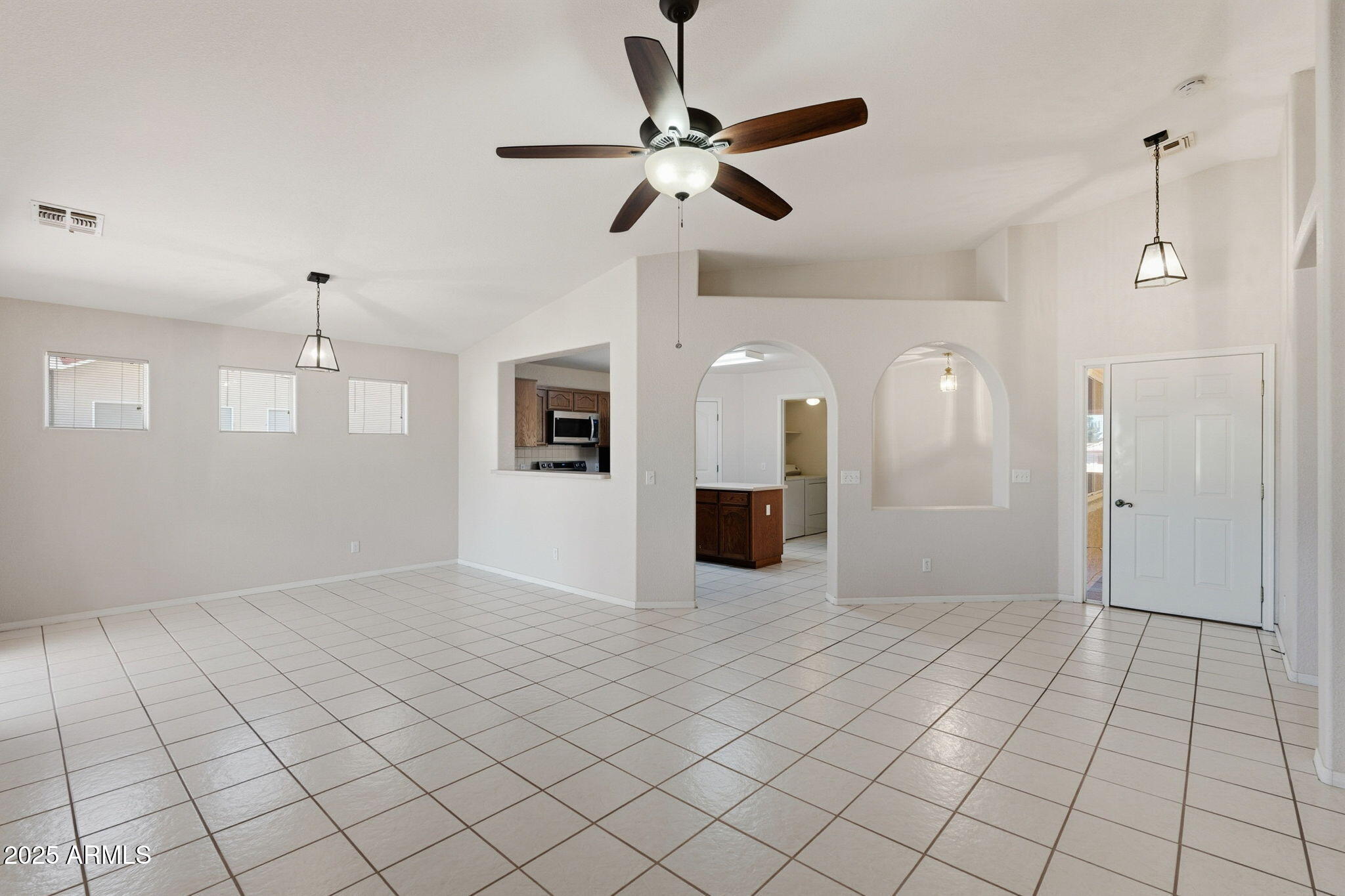 3037 CANDLEWOOD Way