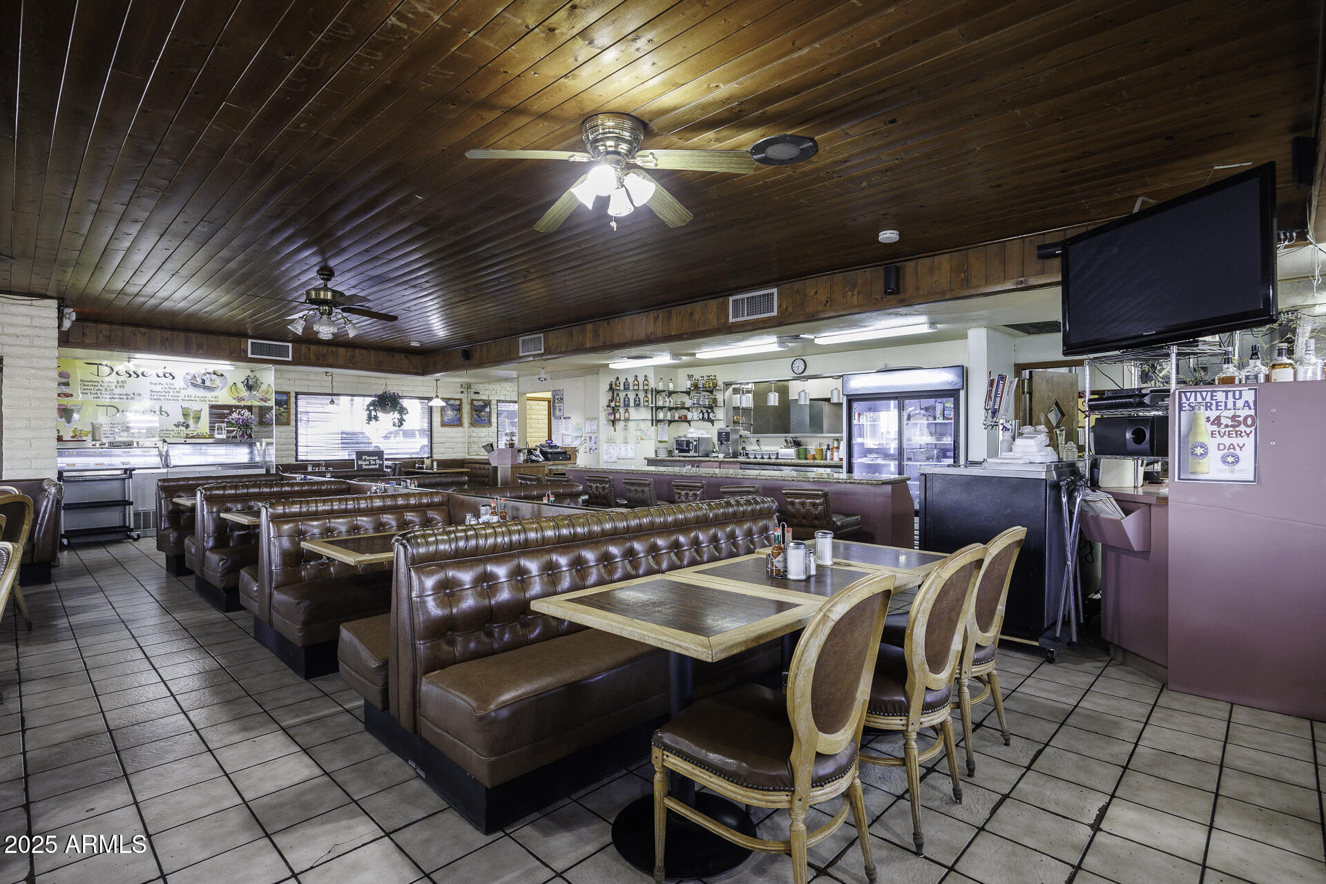 4955 N SUNLAND GIN Road